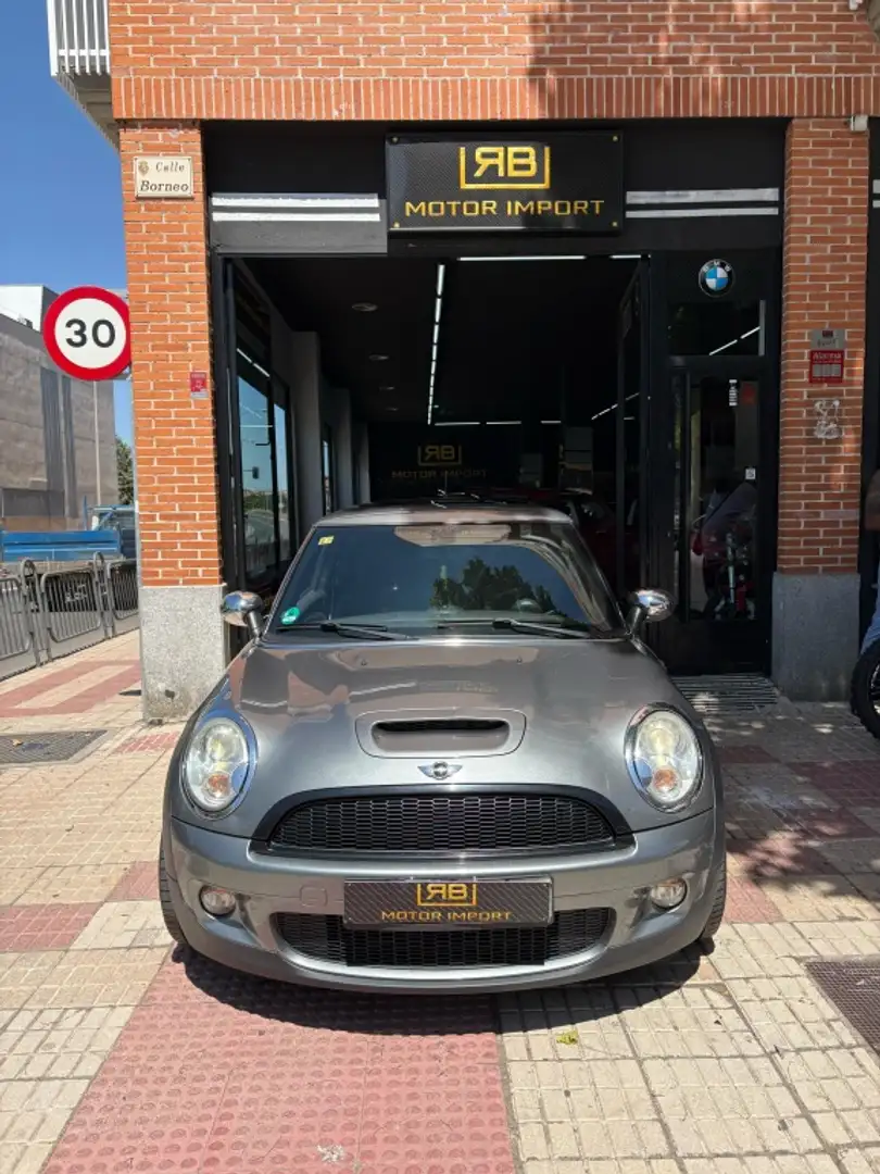 MINI Cooper S Gris - 2