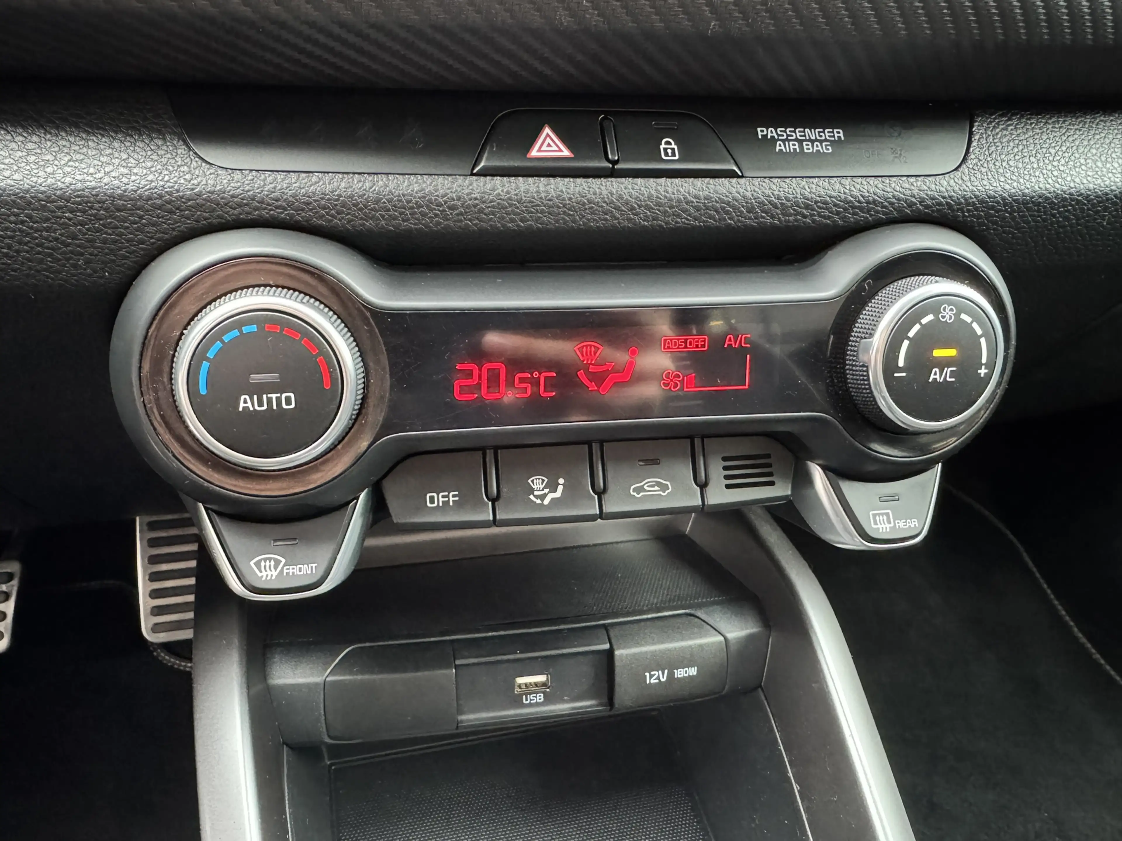Kia Rio 1.0 T-GDI GT-Line Camera / Carplay — photo 6