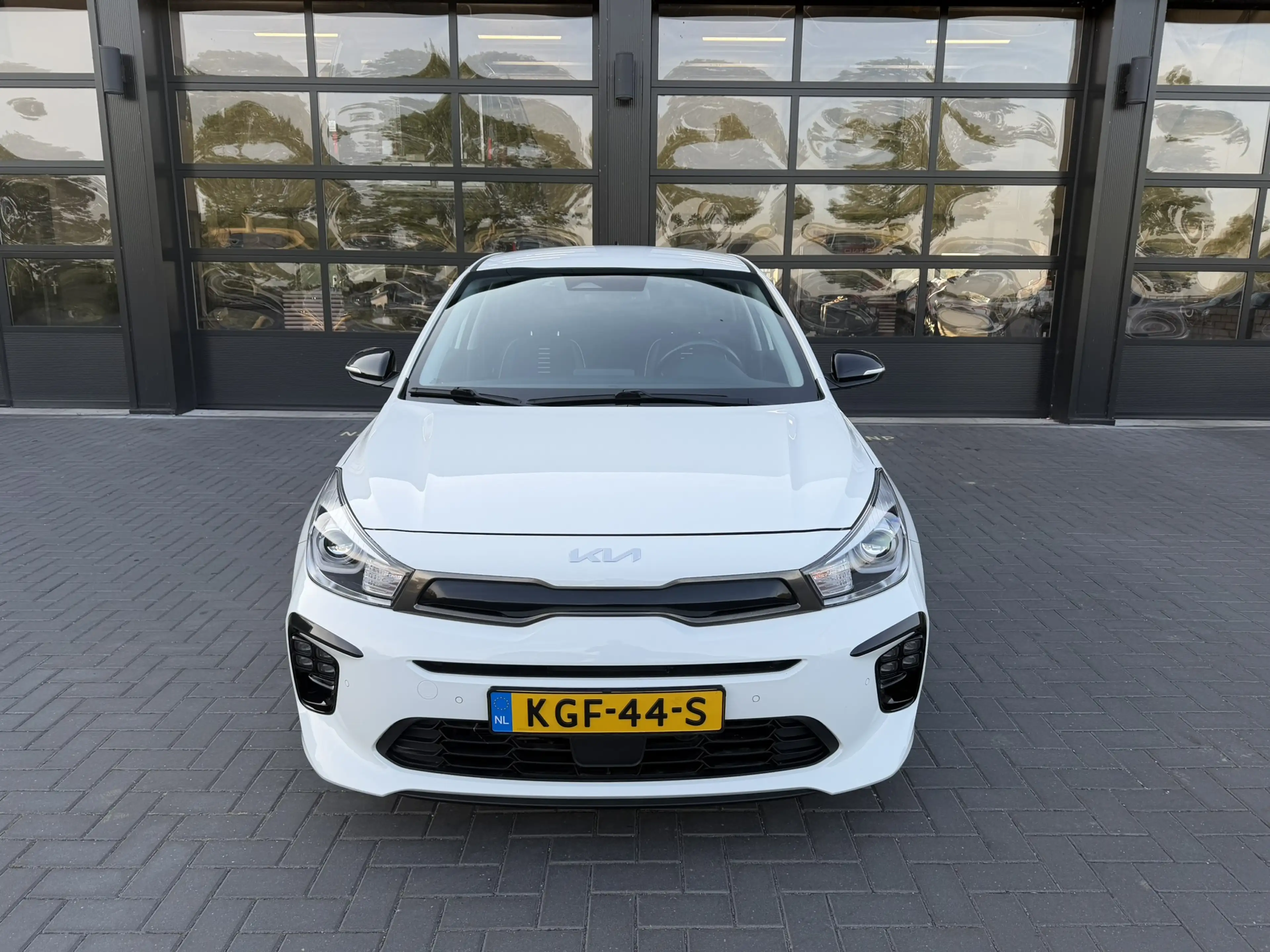 Kia Rio 1.0 T-GDI GT-Line Camera / Carplay — photo 17
