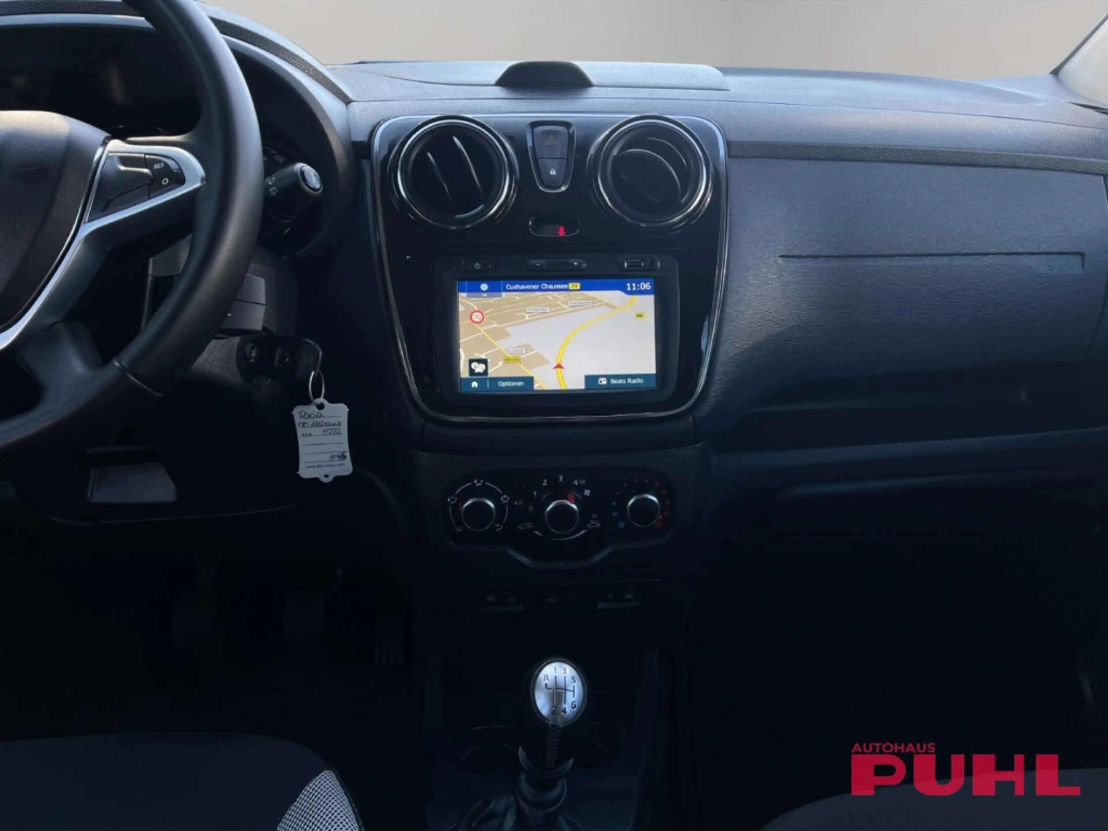 Dacia Lodgy Stepway Navi CarPlay  Fahrerprofil DAB SHZ Temp Te — photo 5