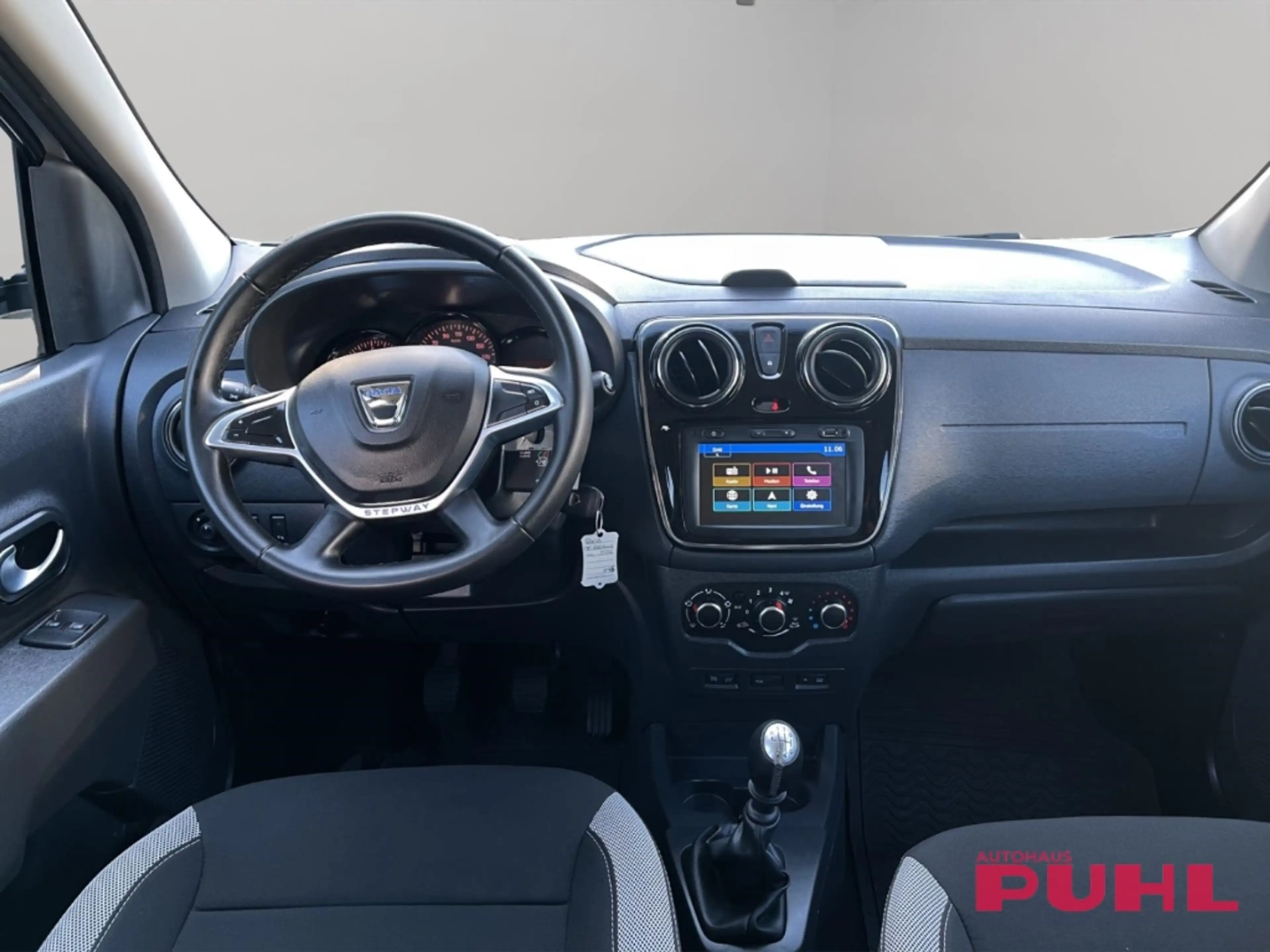 Dacia Lodgy Stepway Navi CarPlay  Fahrerprofil DAB SHZ Temp Te — photo 6