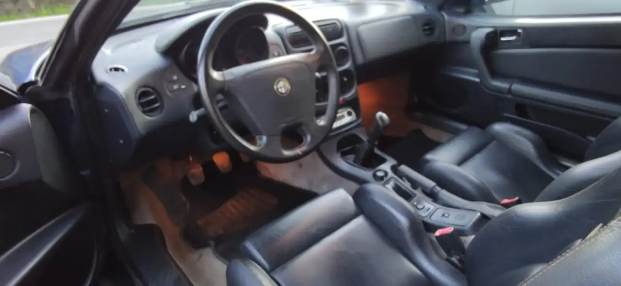 Alfa Romeo GTV 2.0 ts 16v Lusso, foto 8