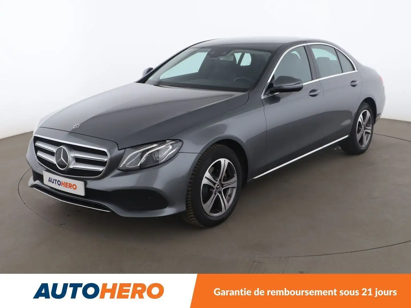 Mercedes-Benz E 200 200 9G-Tronic Gris - 1