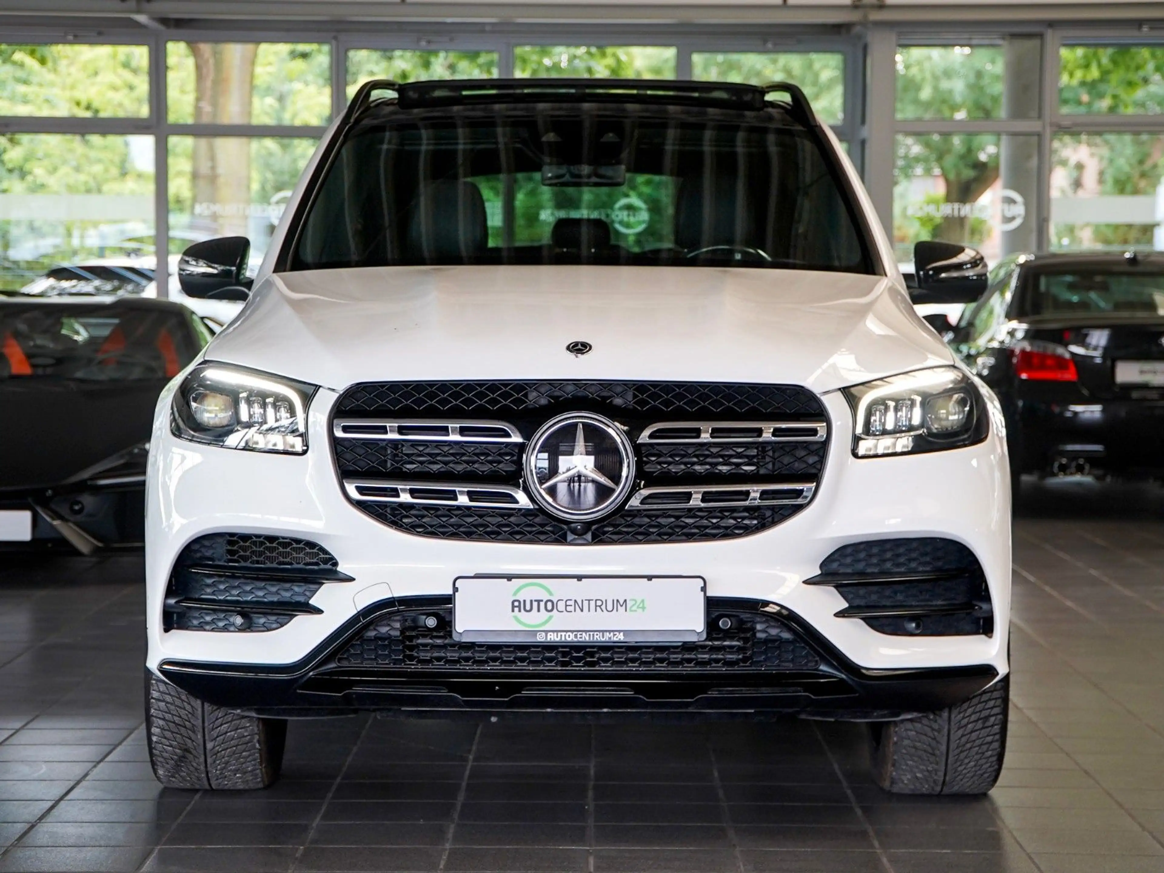 Mercedes-Benz GLS 350 GLS350d AMG Pano HUD AHK Burm 7-Seat Scheckheft — photo 3