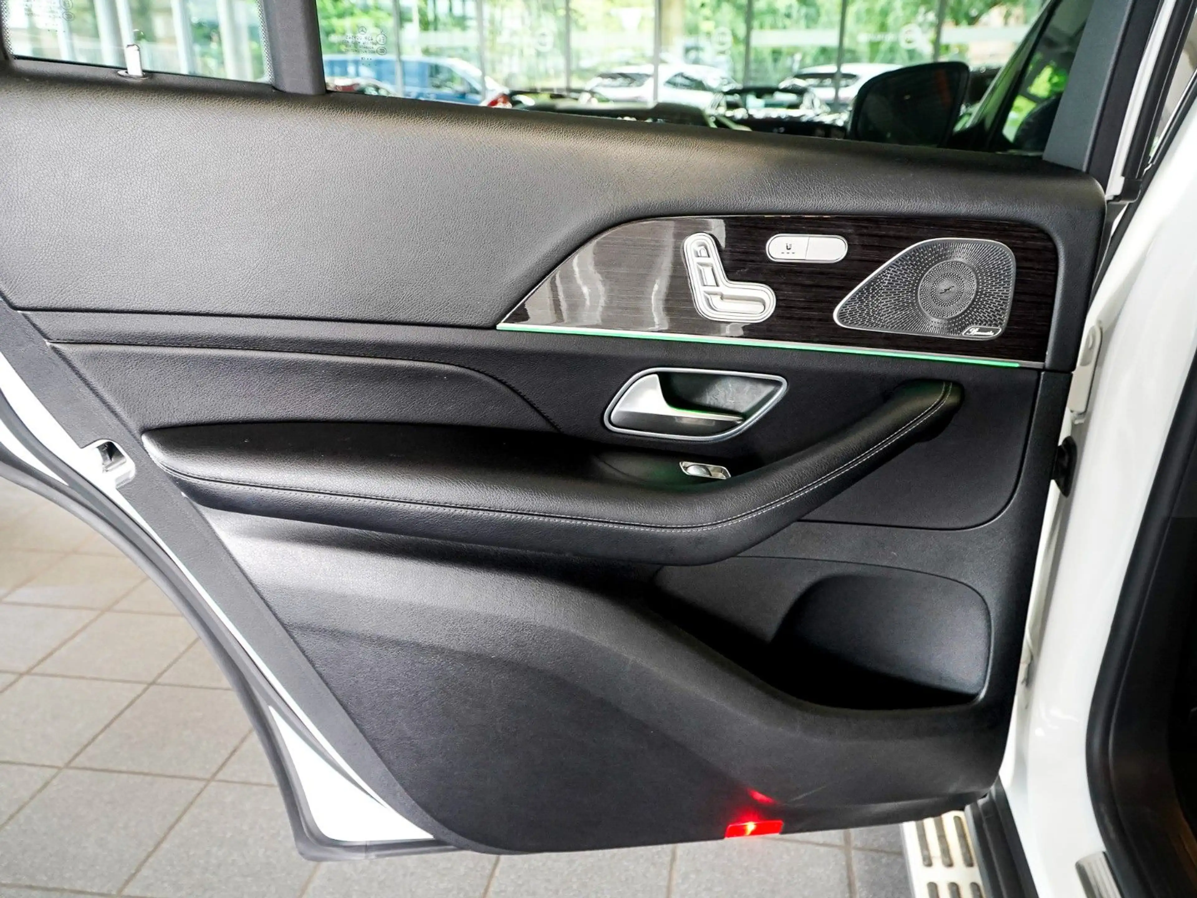 Mercedes-Benz GLS 350 GLS350d AMG Pano HUD AHK Burm 7-Seat Scheckheft — photo 15