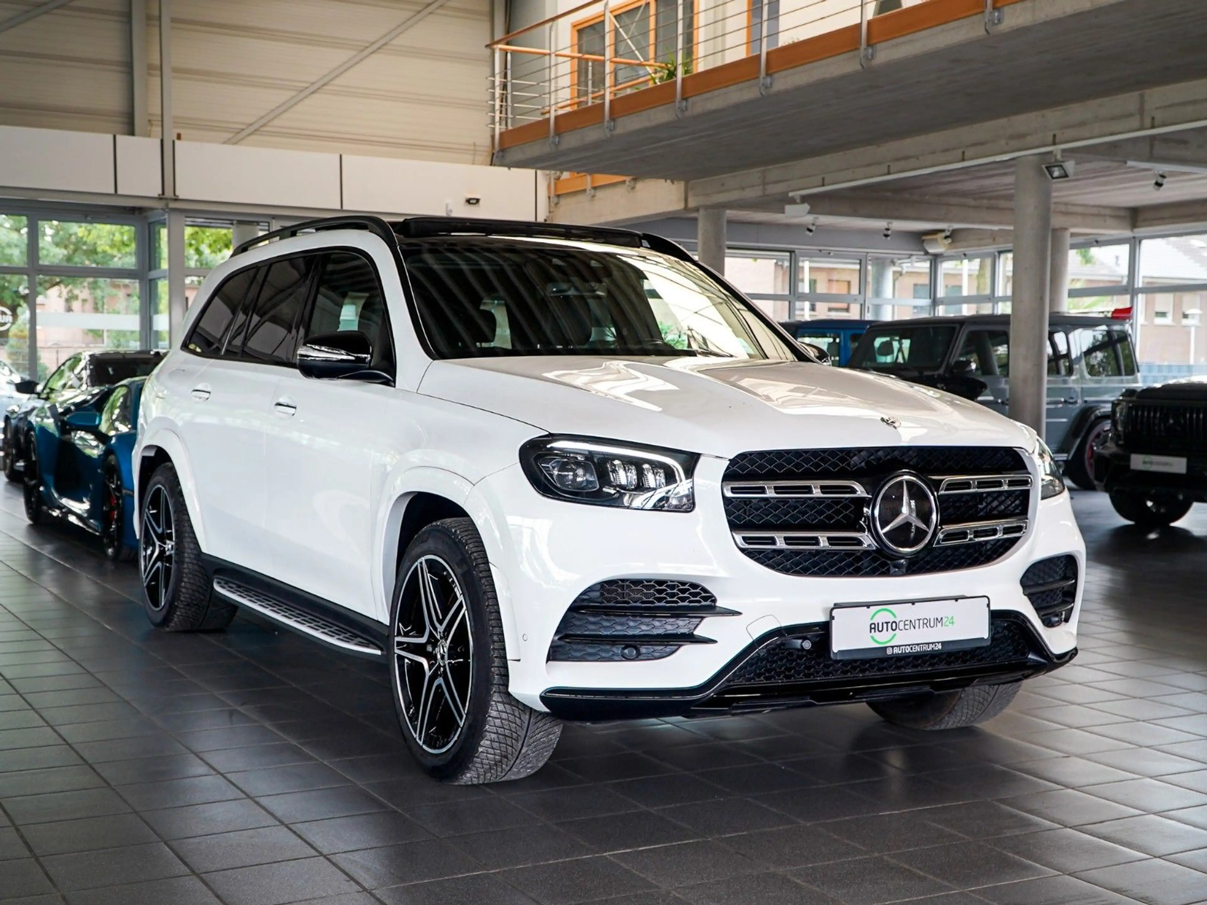 Mercedes-Benz GLS 350 GLS350d AMG Pano HUD AHK Burm 7-Seat Scheckheft — photo 4