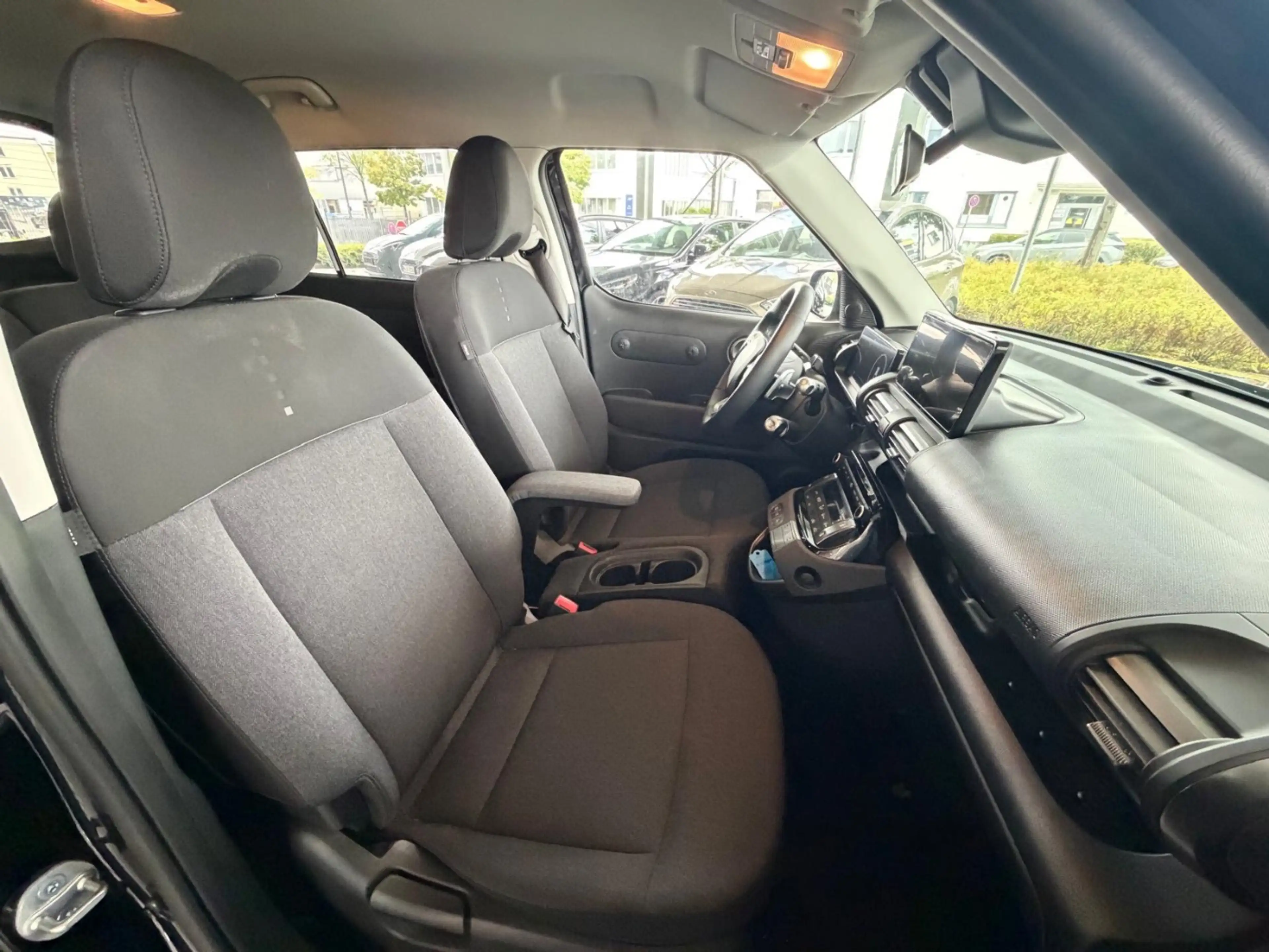 Hyundai Inster Elektro FWD 85 kW Trend ACC AUT Kam. LM — photo 10