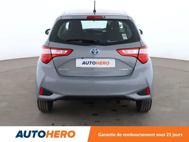 Toyota Yaris view 5