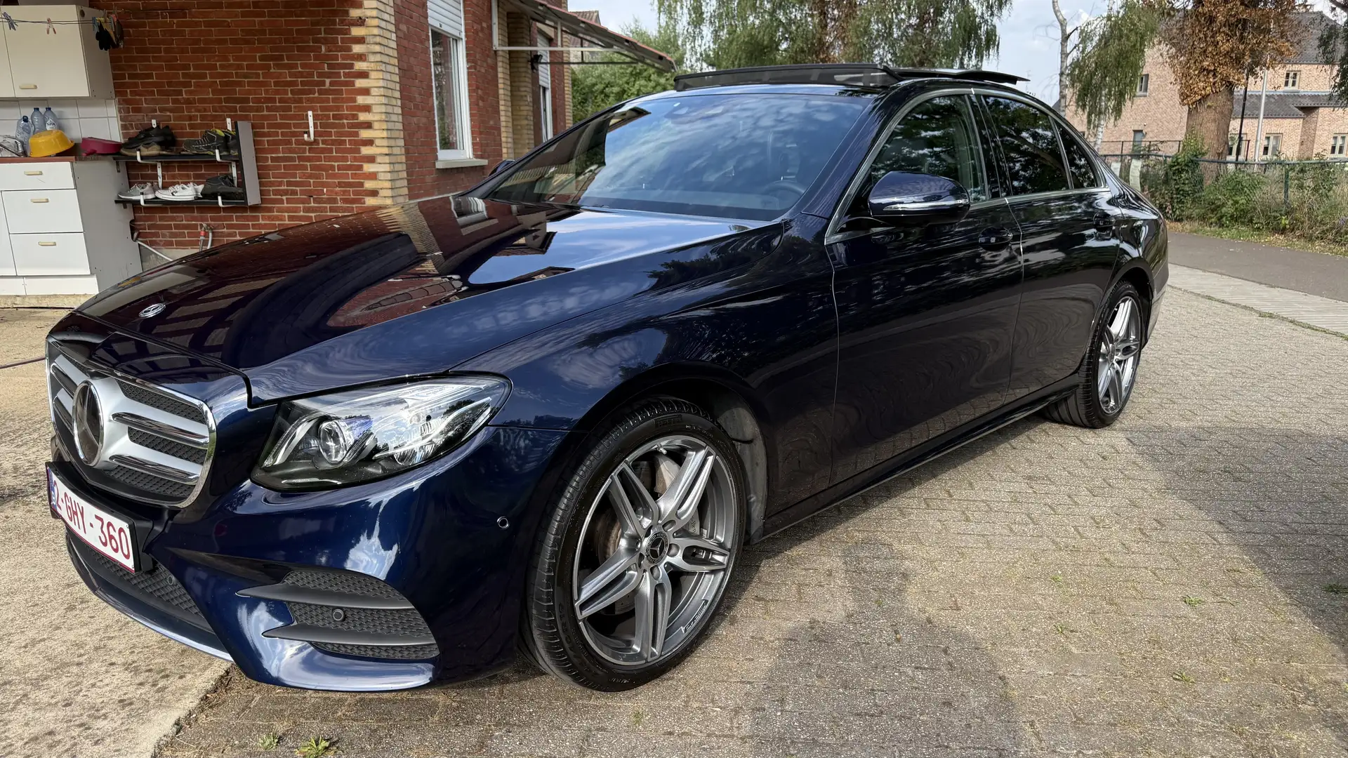 Mercedes-Benz E 450 4Matic 9G-TRONIC AMG Line - 2
