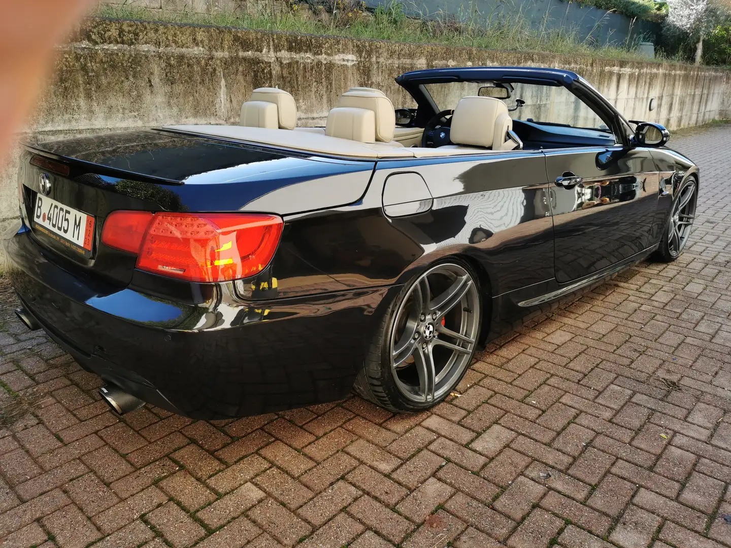 BMW 335 335i Cabrio Msport 306cv Nero - 2