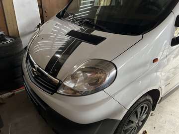 Vivaro Combi L1H1 2,0 CDTI 2,9t