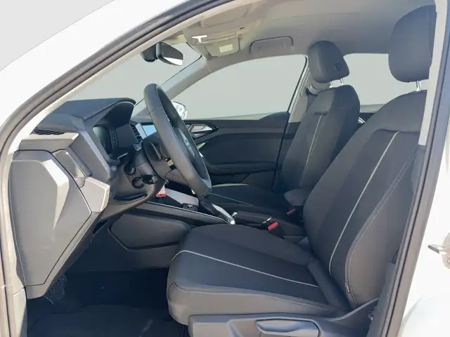 Audi A1 view 8