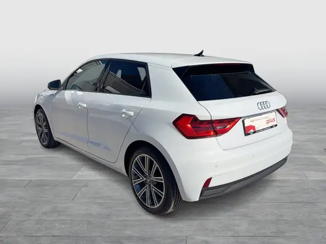Audi A1 view 4