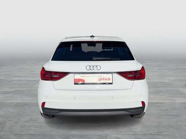 Audi A1 view 5