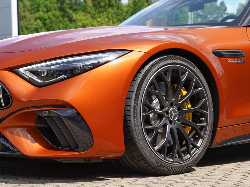 Mercedes-Benz SL 63 AMG AMG SL 63 4MATIC+ 360 ACC AUT Bel.Sitz DynLicht — photo 18