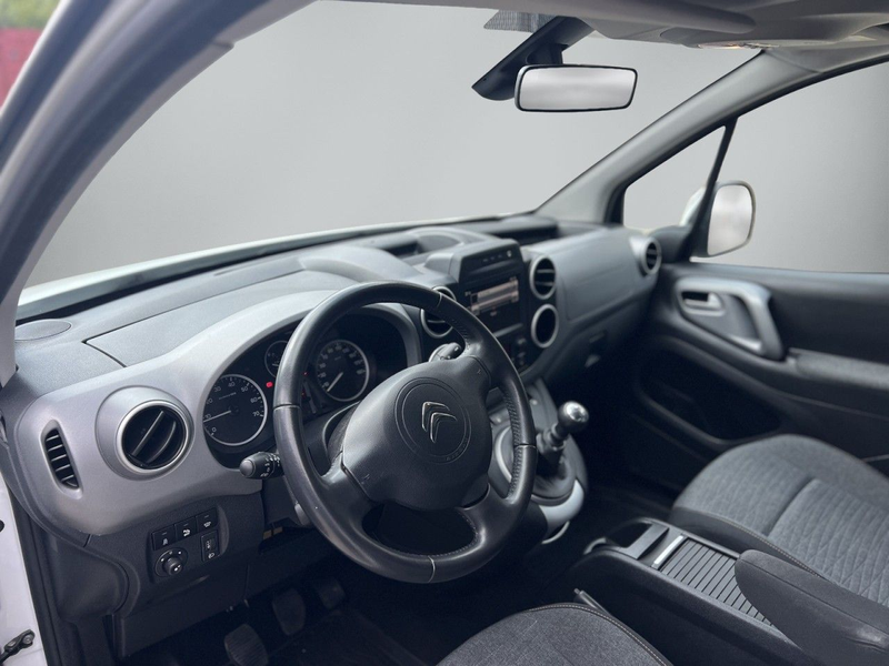 Citroen Berlingo Kombi Shine Klima Einparkhilfe — photo 10
