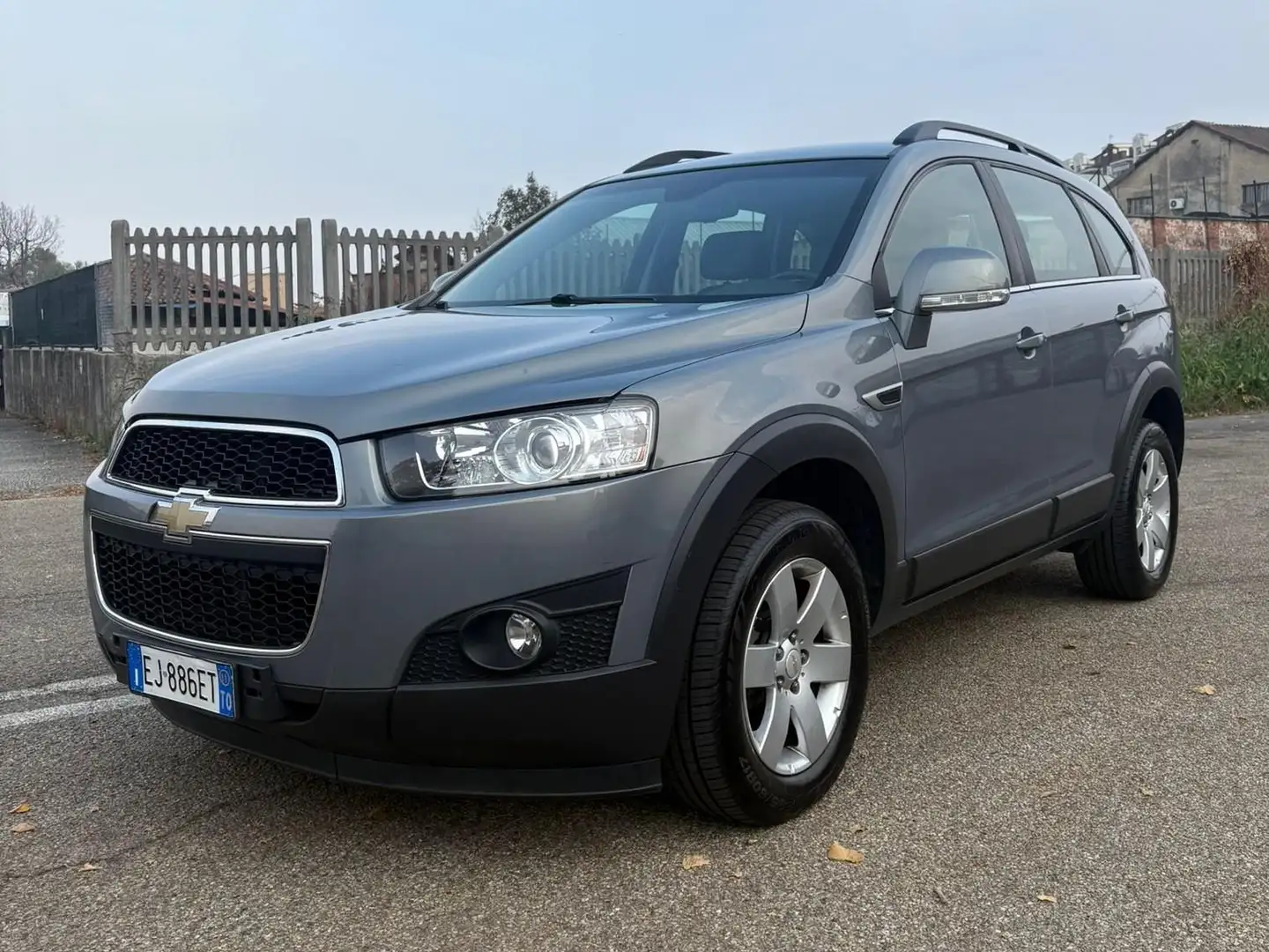 Chevrolet Captiva Captiva 2011 2.2 LT 2rm 163cv Grigio - 1