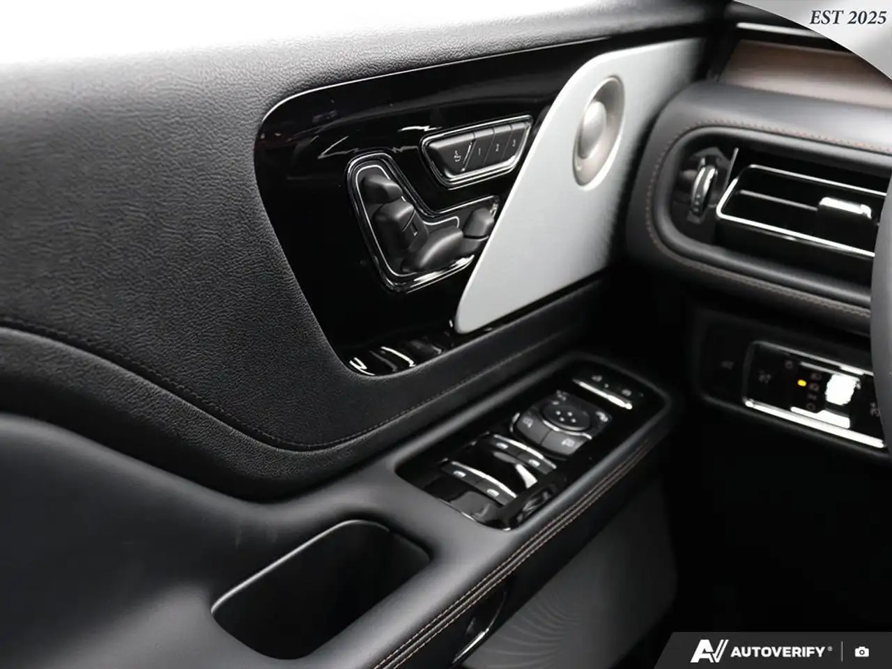 Lincoln Aviator fotografie Lincoln Aviator