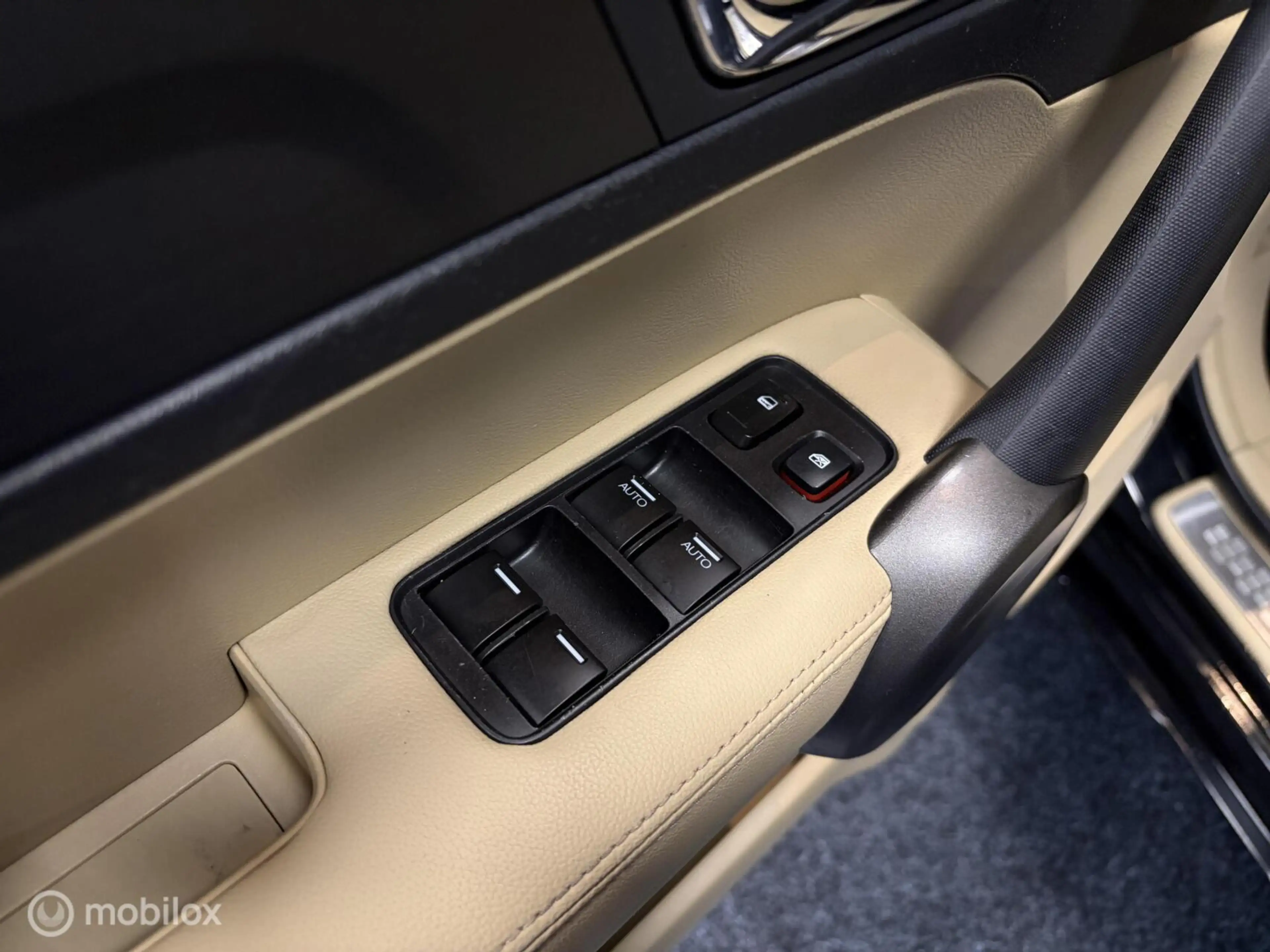 Honda CR-V 2.0i Executive AUTOMAAT / LEDER / PANO / TR.HAAK / — photo 16