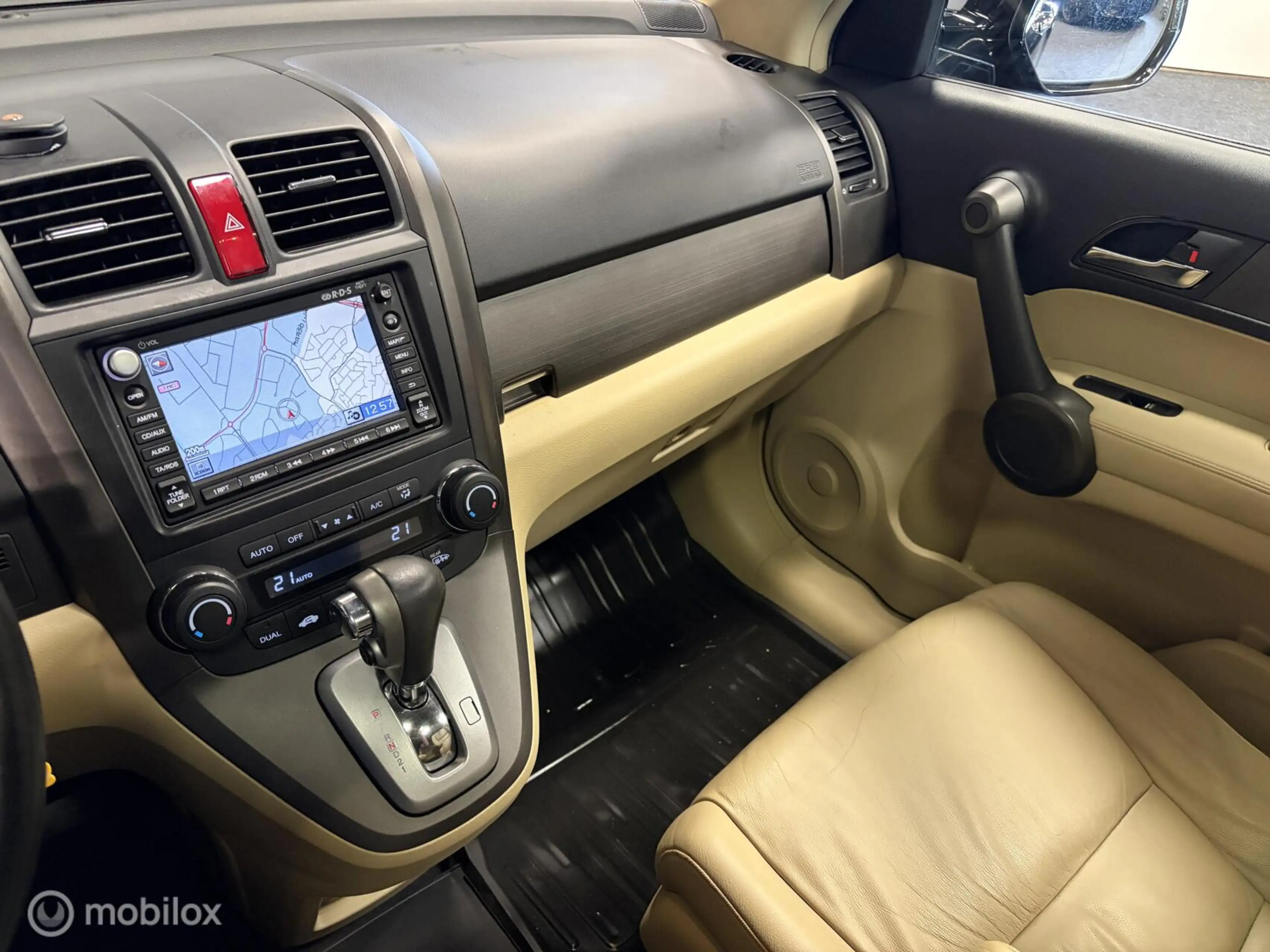 Honda CR-V 2.0i Executive AUTOMAAT / LEDER / PANO / TR.HAAK / — photo 8