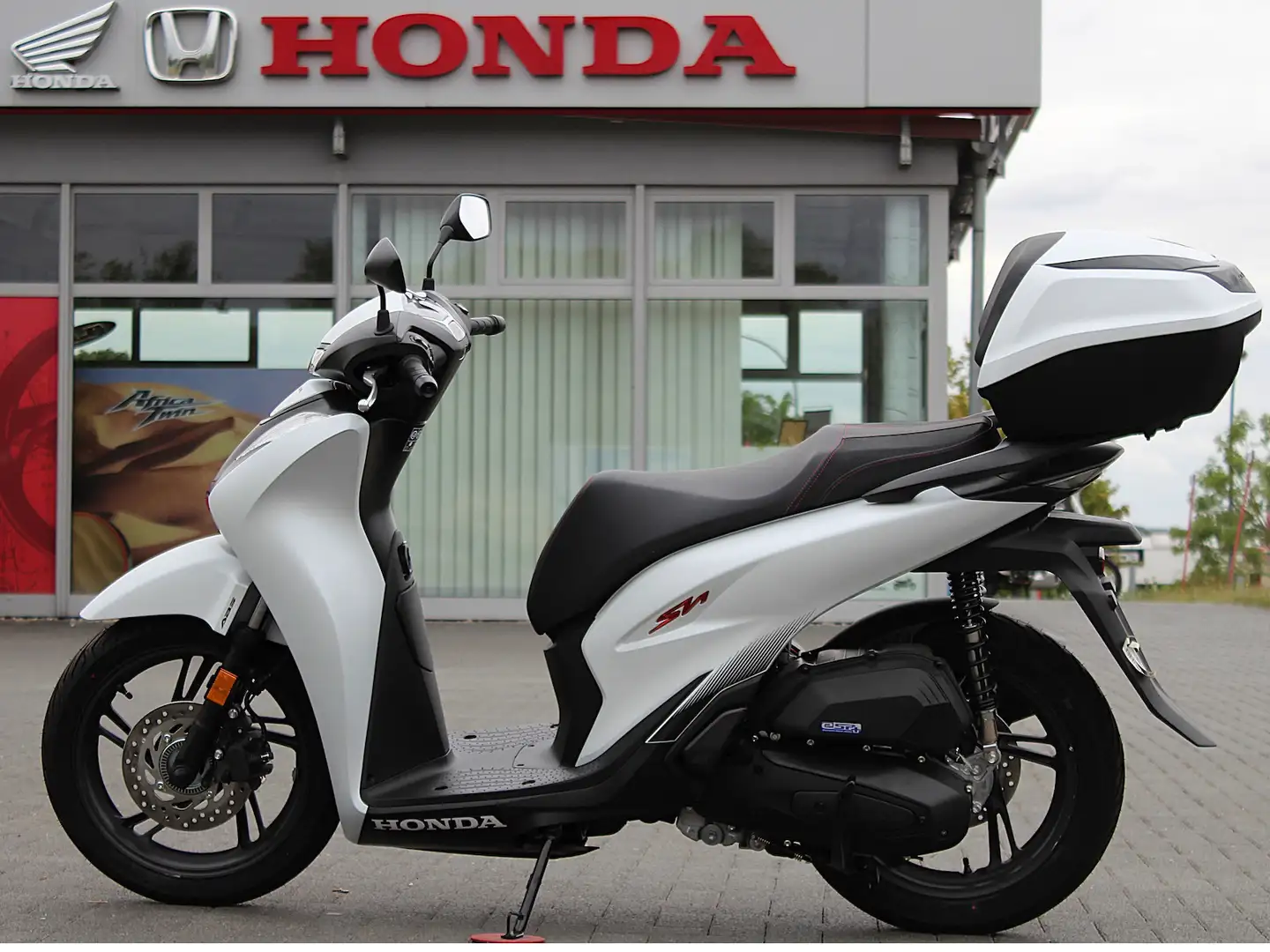 Honda SH 125 SH 125i Blanc - 2