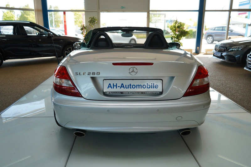 Mercedes-Benz SLK 280 SLK Roadster Cabrio XENON / NAVI / LEDER / PDC — photo 6