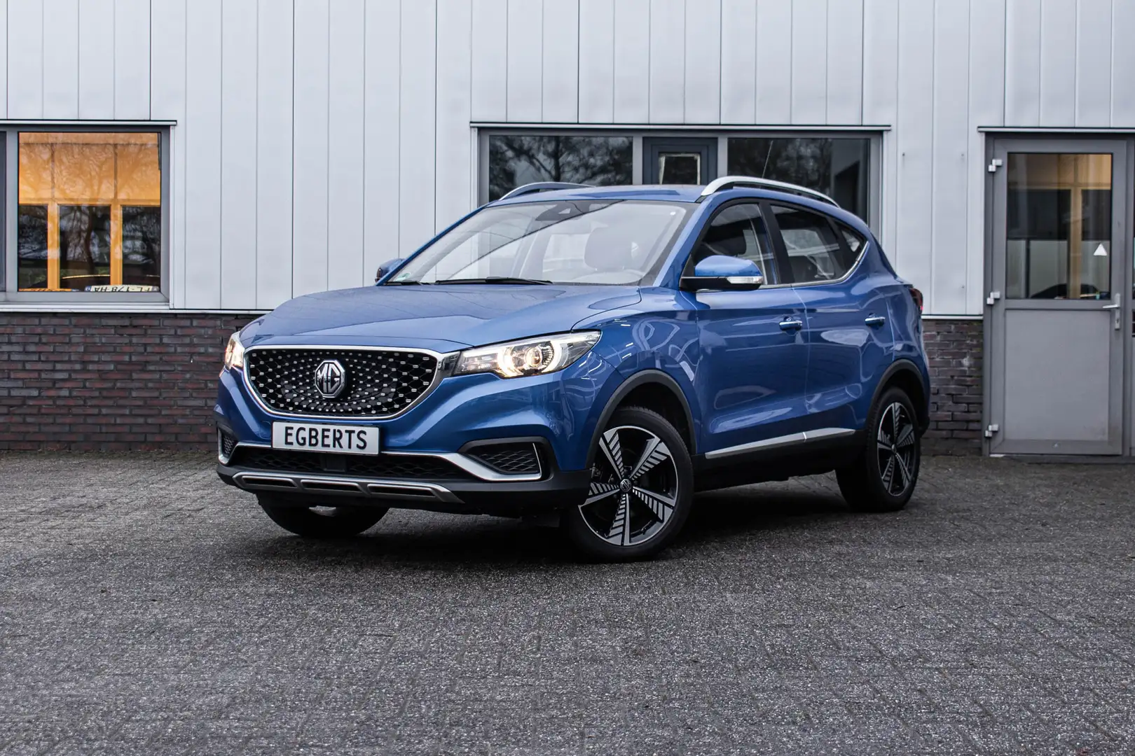 MG ZS EV Luxury 45 kWh Blauw - 1