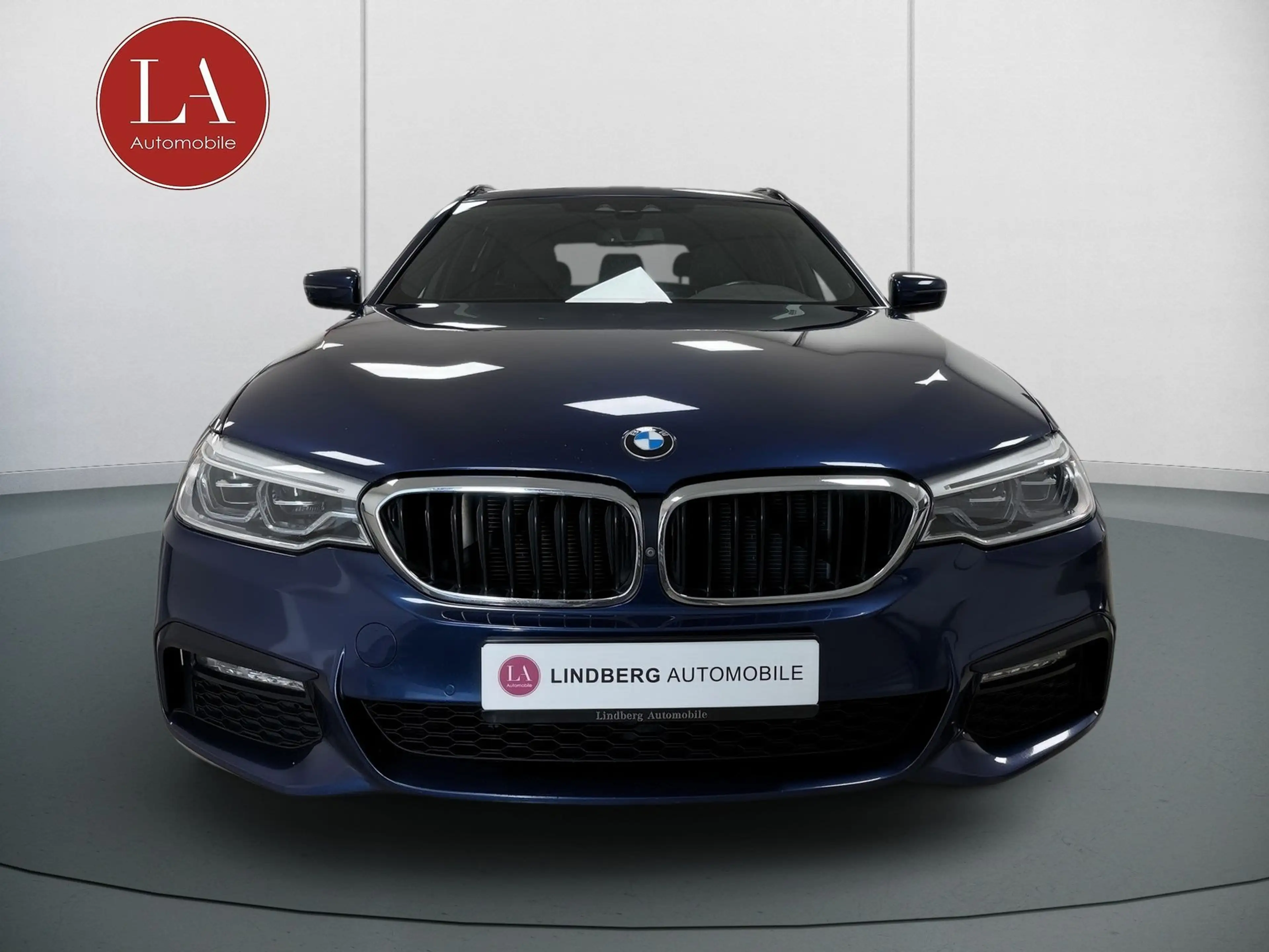 BMW 520 M -Sport*360*PANO*SHZ* — photo 2