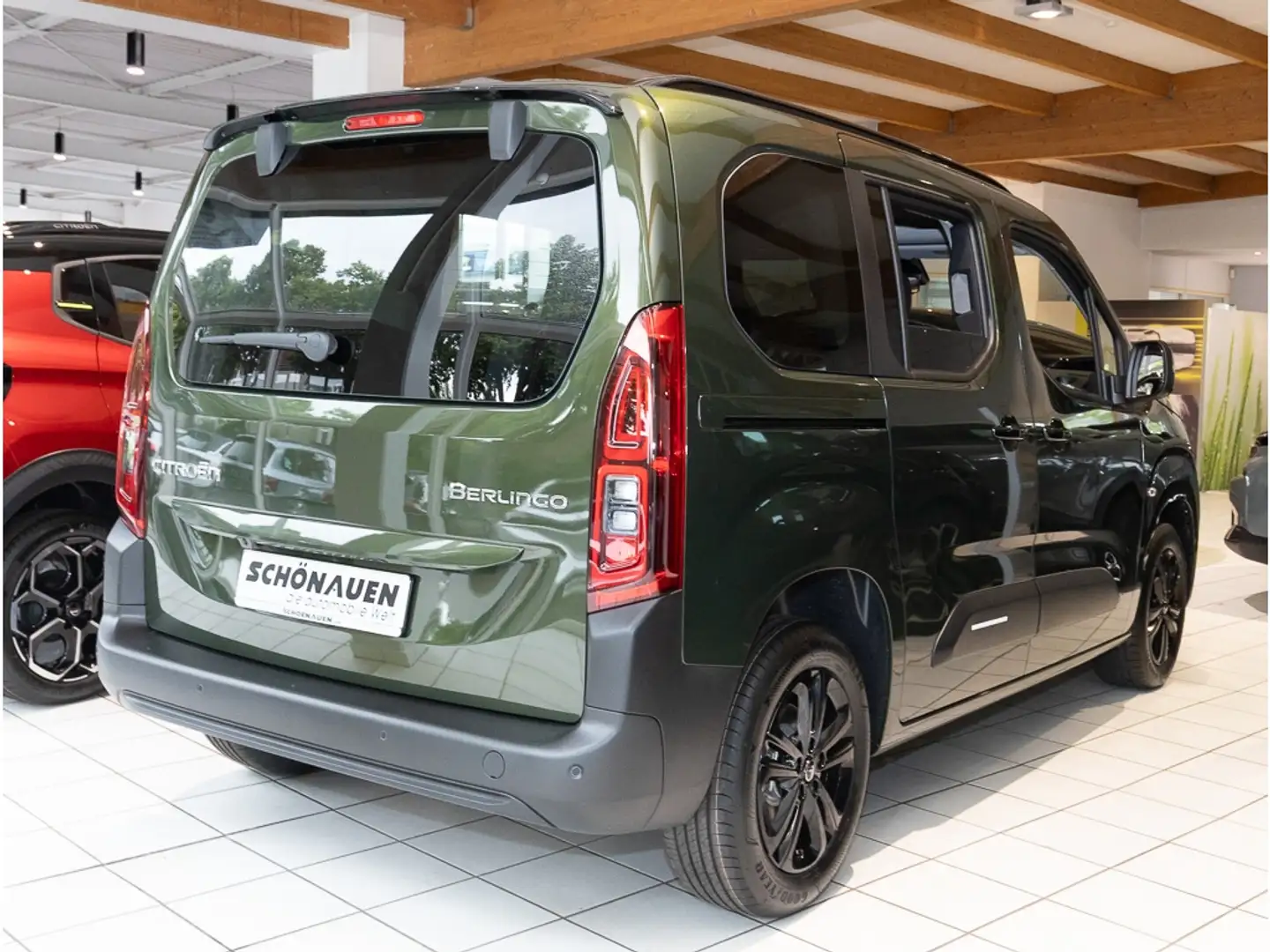 Citroen Berlingo M BlueHDi 130 EAT8 PDC met. Grün - 2