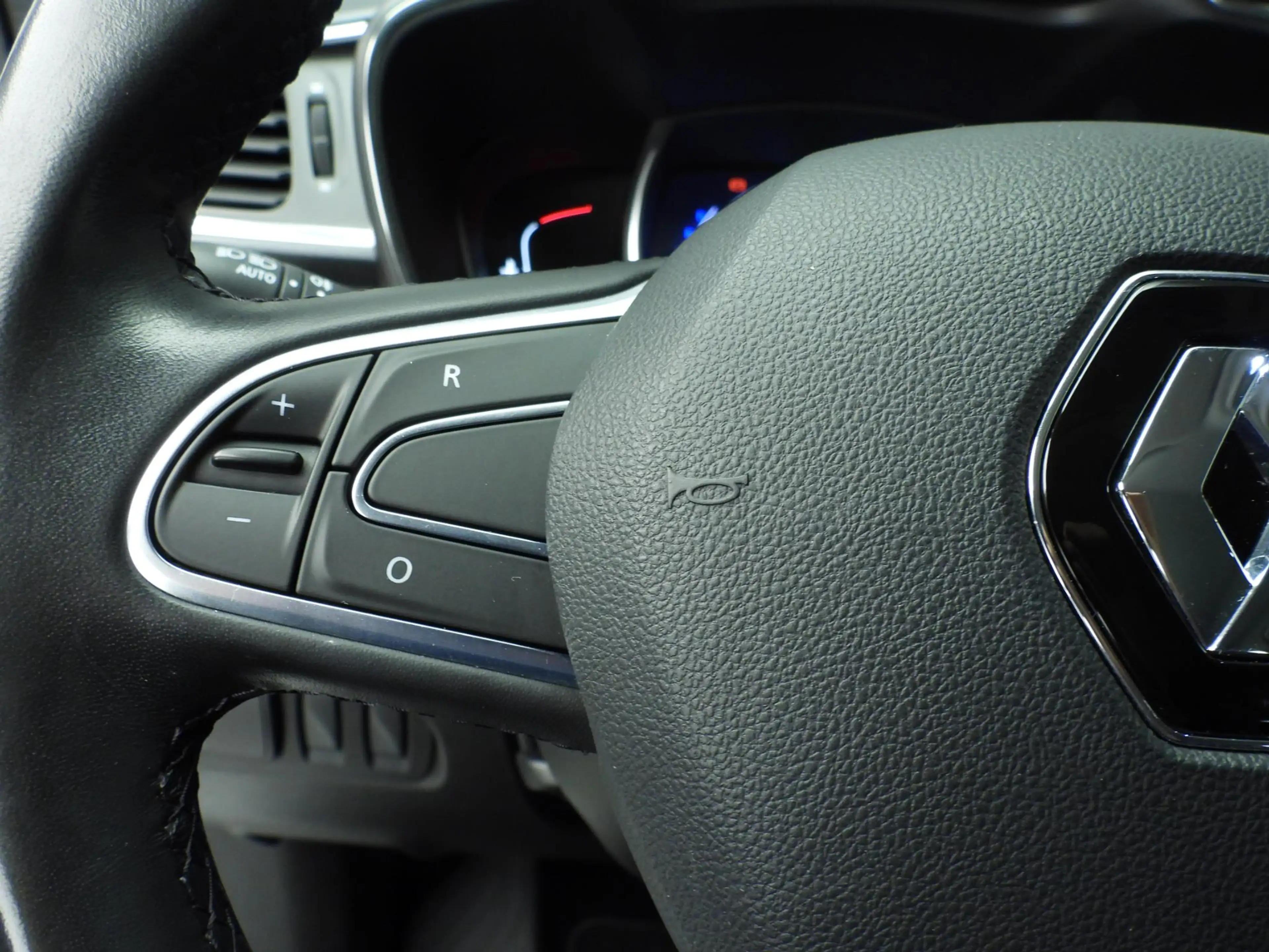 Renault Kadjar 1.3 TCe Black Edition Automaat | 159 PK | Camera | — photo 13