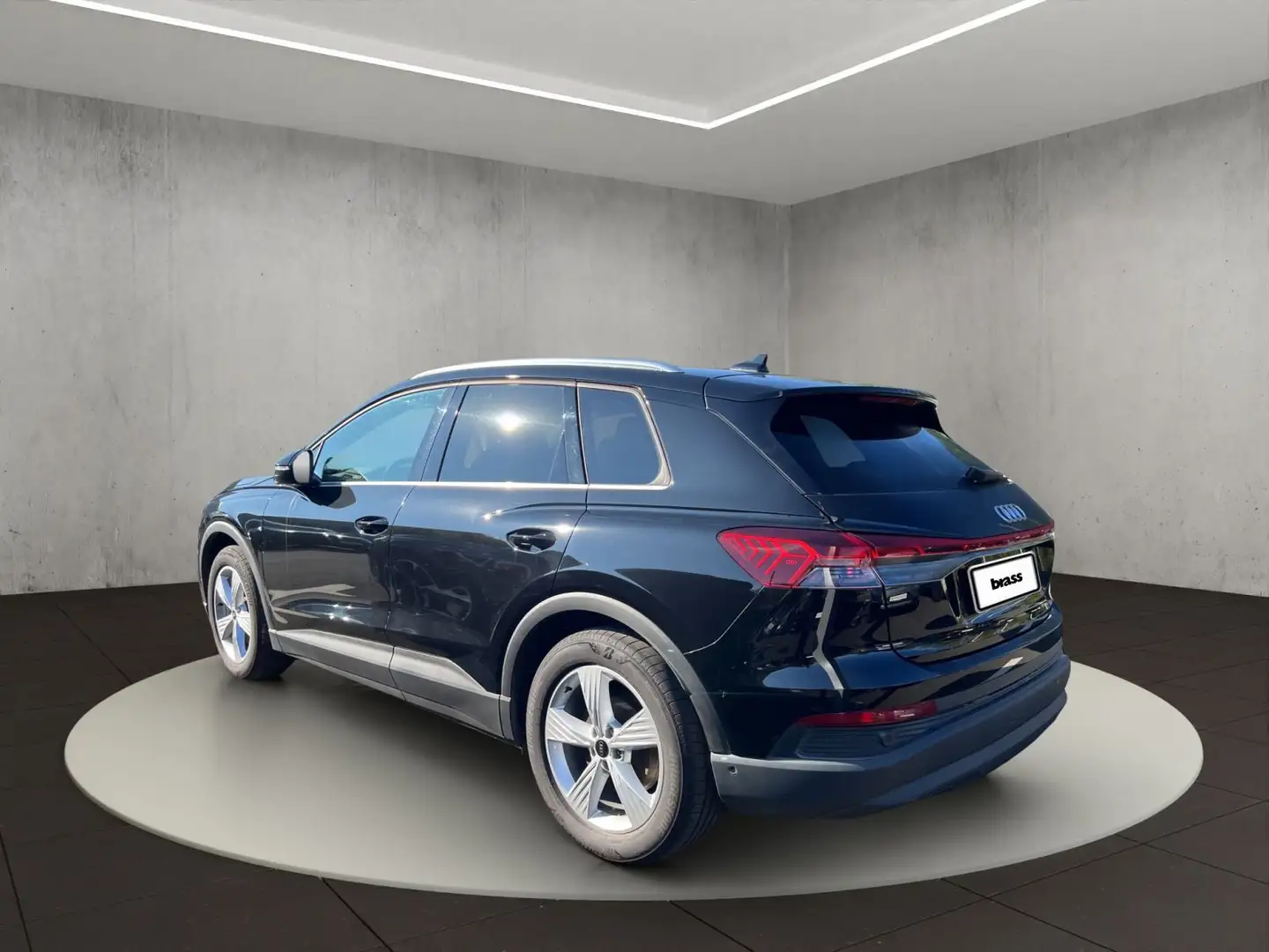 Audi Q4 e-tron 40 150 kW Zwart - 2