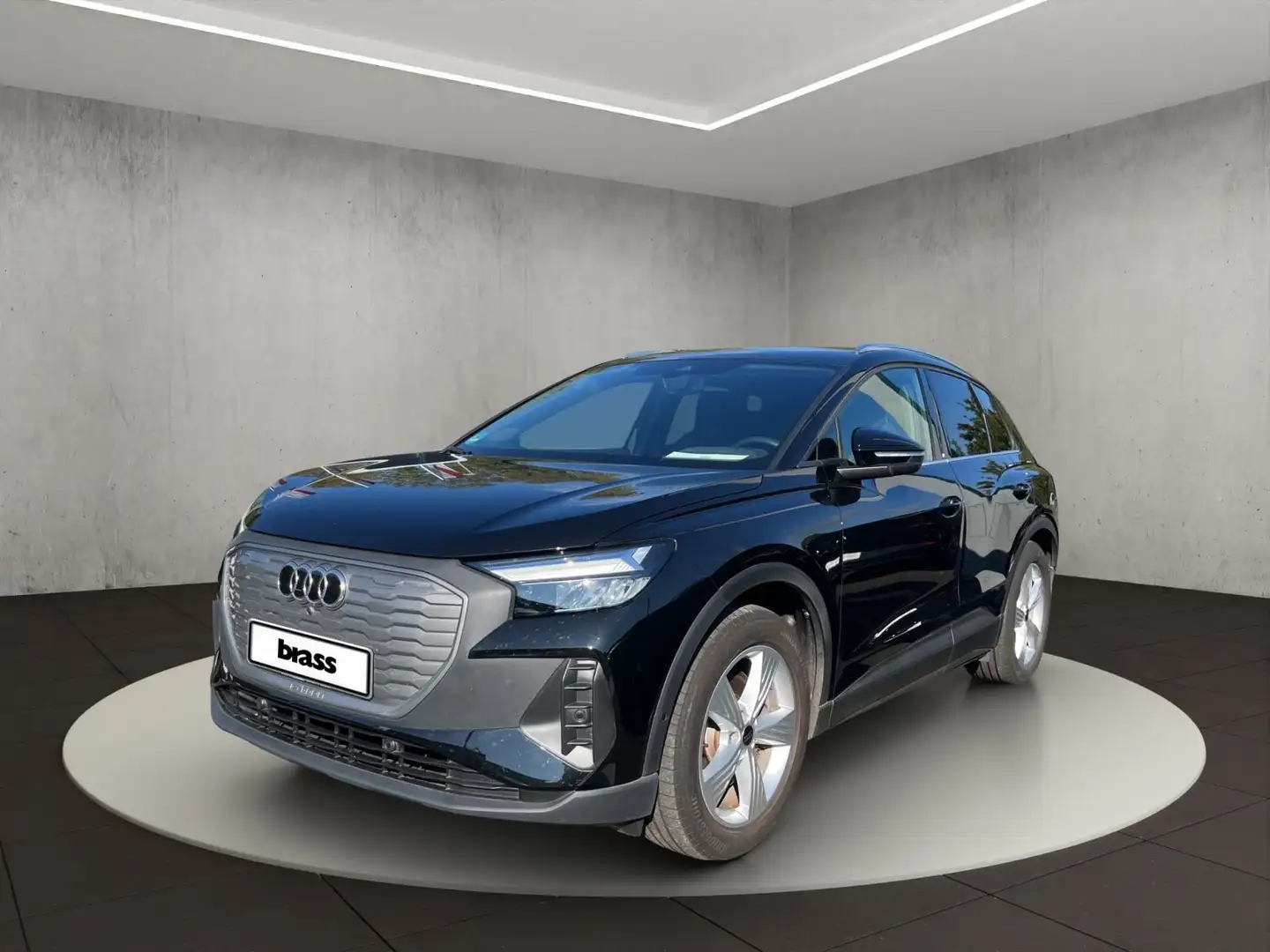 Audi Q4 e-tron 40 150 kW Zwart - 1