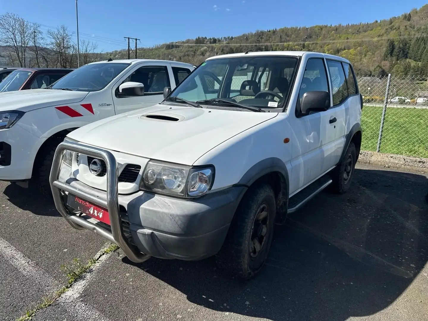 Nissan Terrano 2.7 TDI 125CH CONFORT 3P Wit - 2