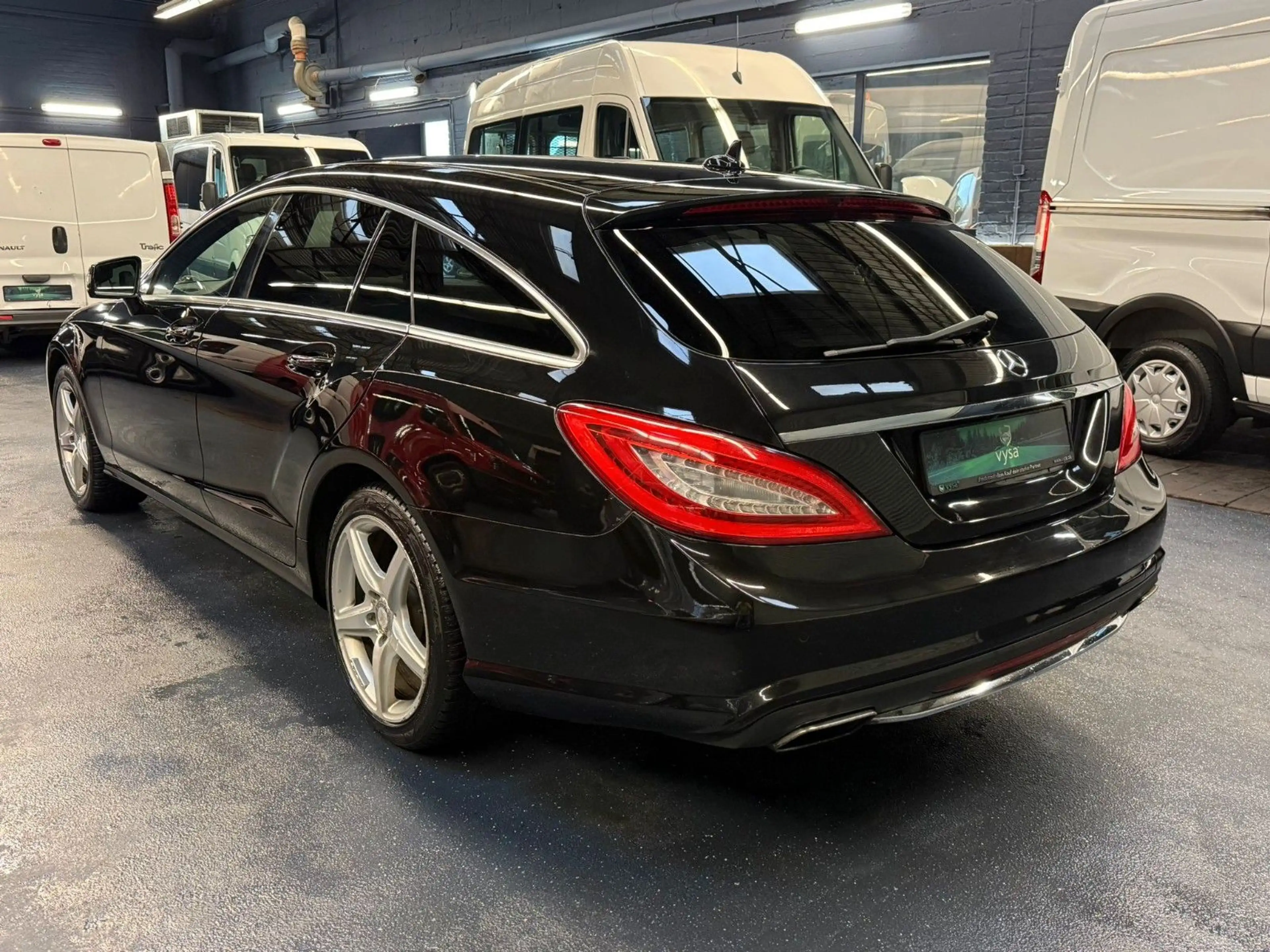 Mercedes-Benz CLS 350 Absolute Vollausstattung — photo 9