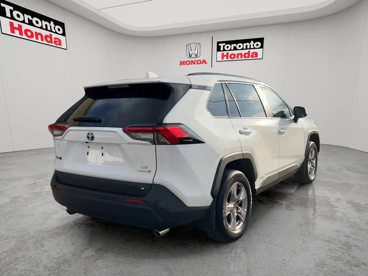 Toyota RAV 4 снимка Toyota RAV 4
