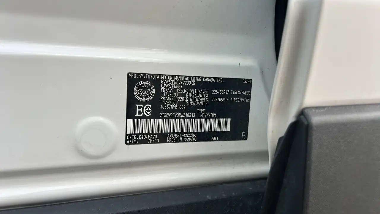 Toyota RAV 4 снимка Toyota RAV 4