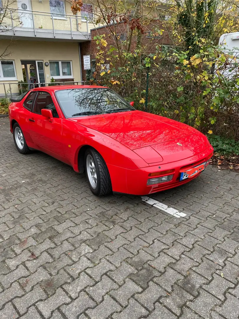 Porsche 944 Turbo - Werkslegende mit Geschichte - 1