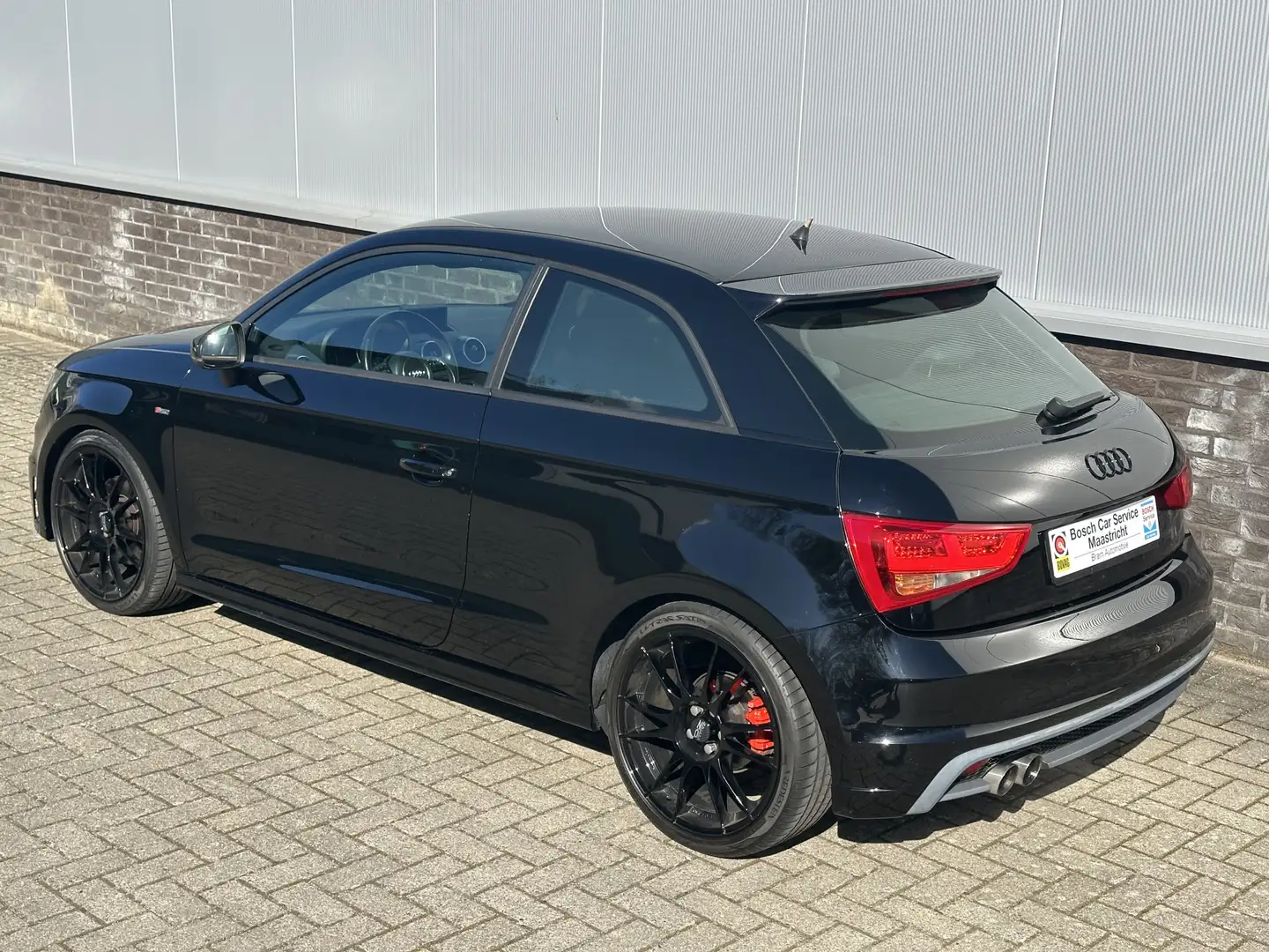 Audi A1 1.4 TFSI S-LINE | OZ-racing | Navi | Xenon | 185 p Černá - 2