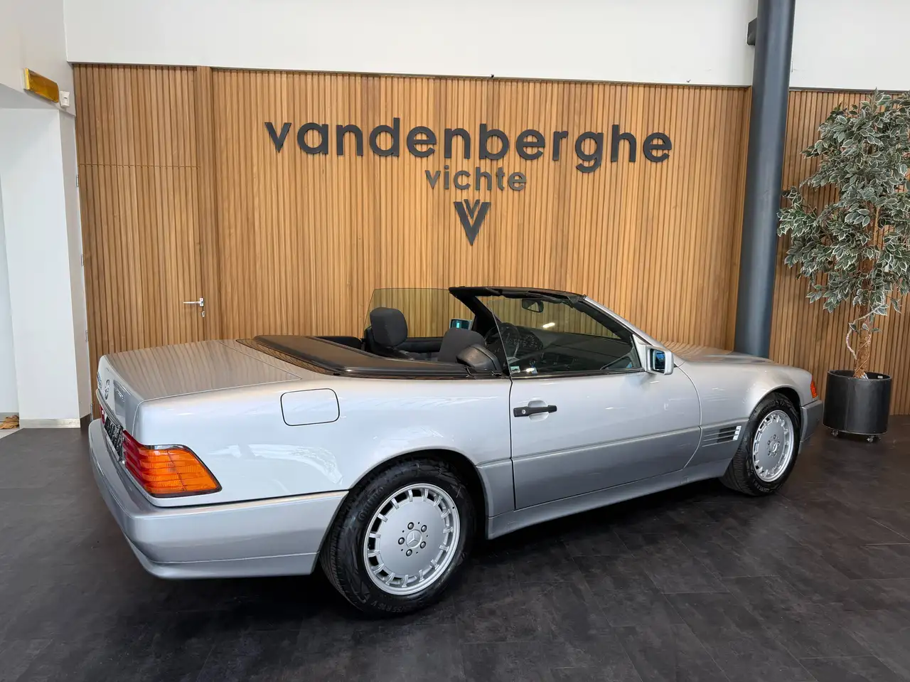 Mercedes-Benz SL 300 24KLEPPER KINDERZIT AUTOMAAT HARDTOP ZEER VERZORGD EN ONGEVALVRIJ, foto 12