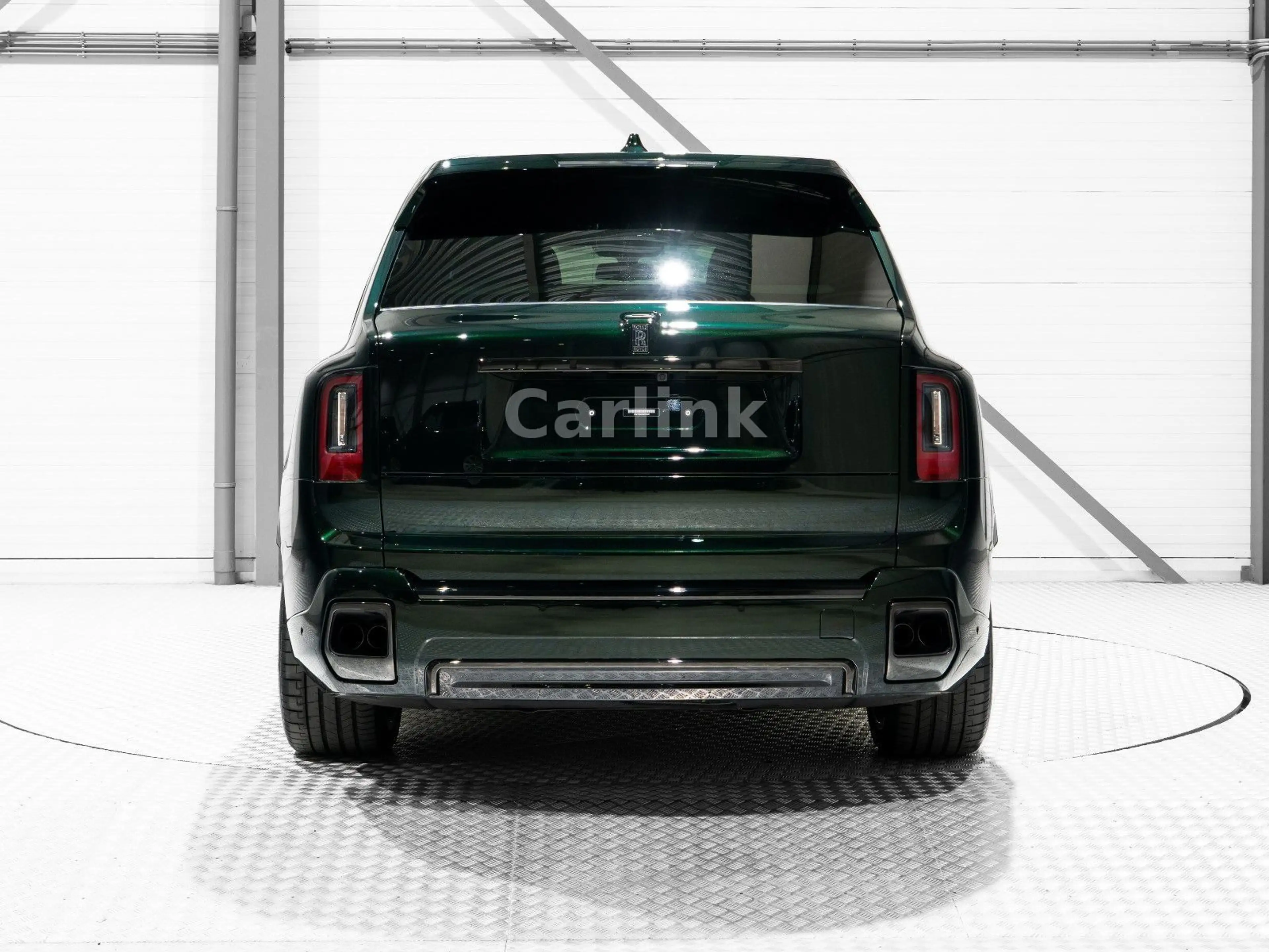 Rolls-Royce Cullinan Series II Black Badge -DARK EMERALD- — photo 5