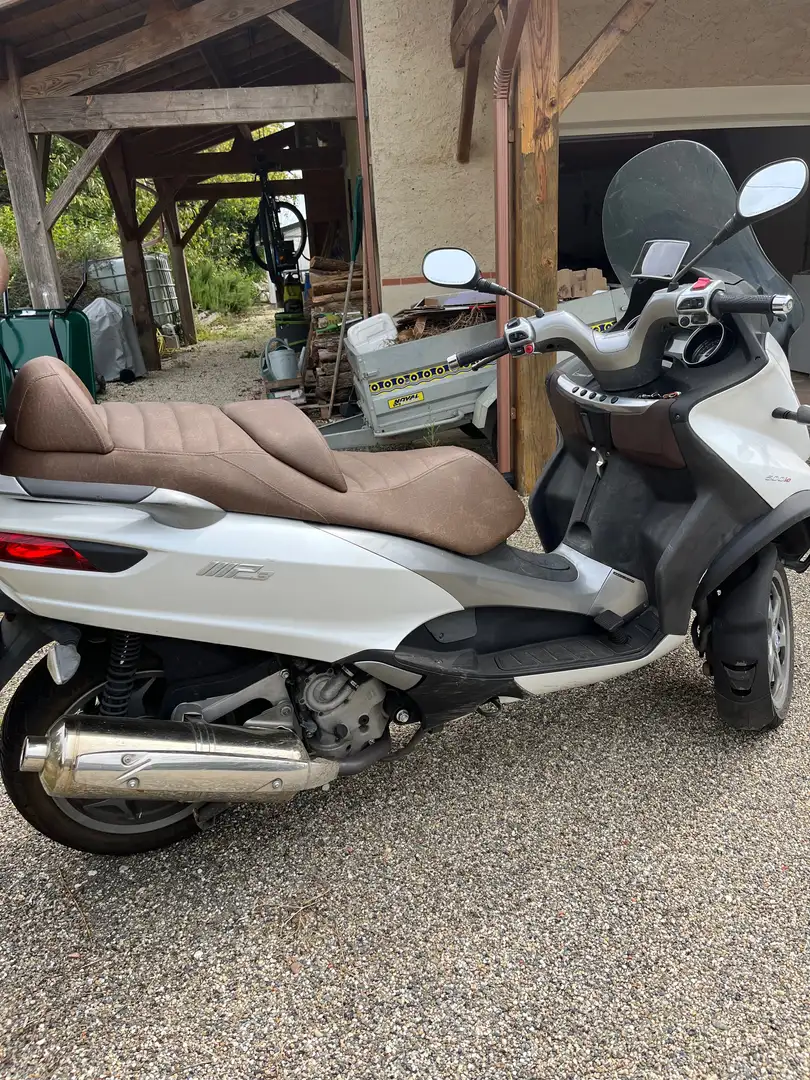 Piaggio MP3 500 Modèle Business Bianco - 1