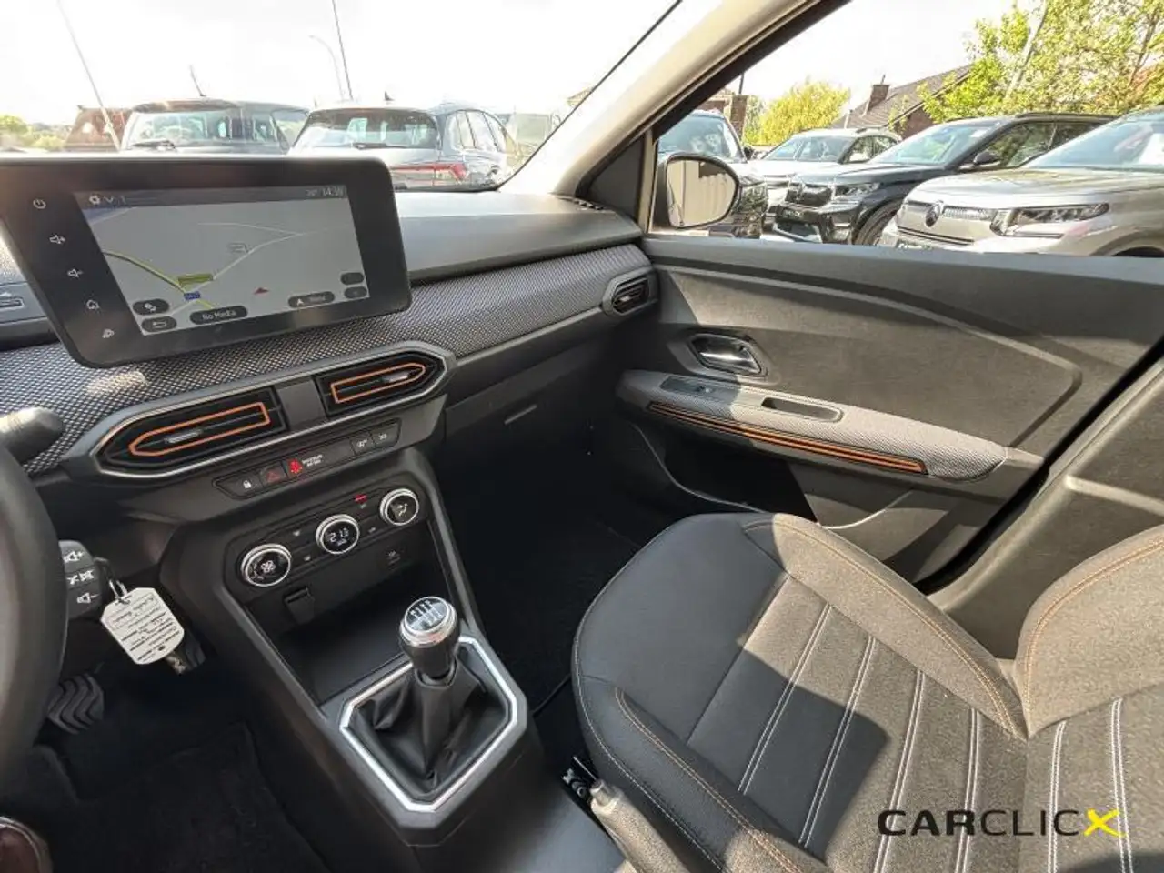 Dacia Sandero Stepway*DAB*Camera*Carplay*Clim* 14