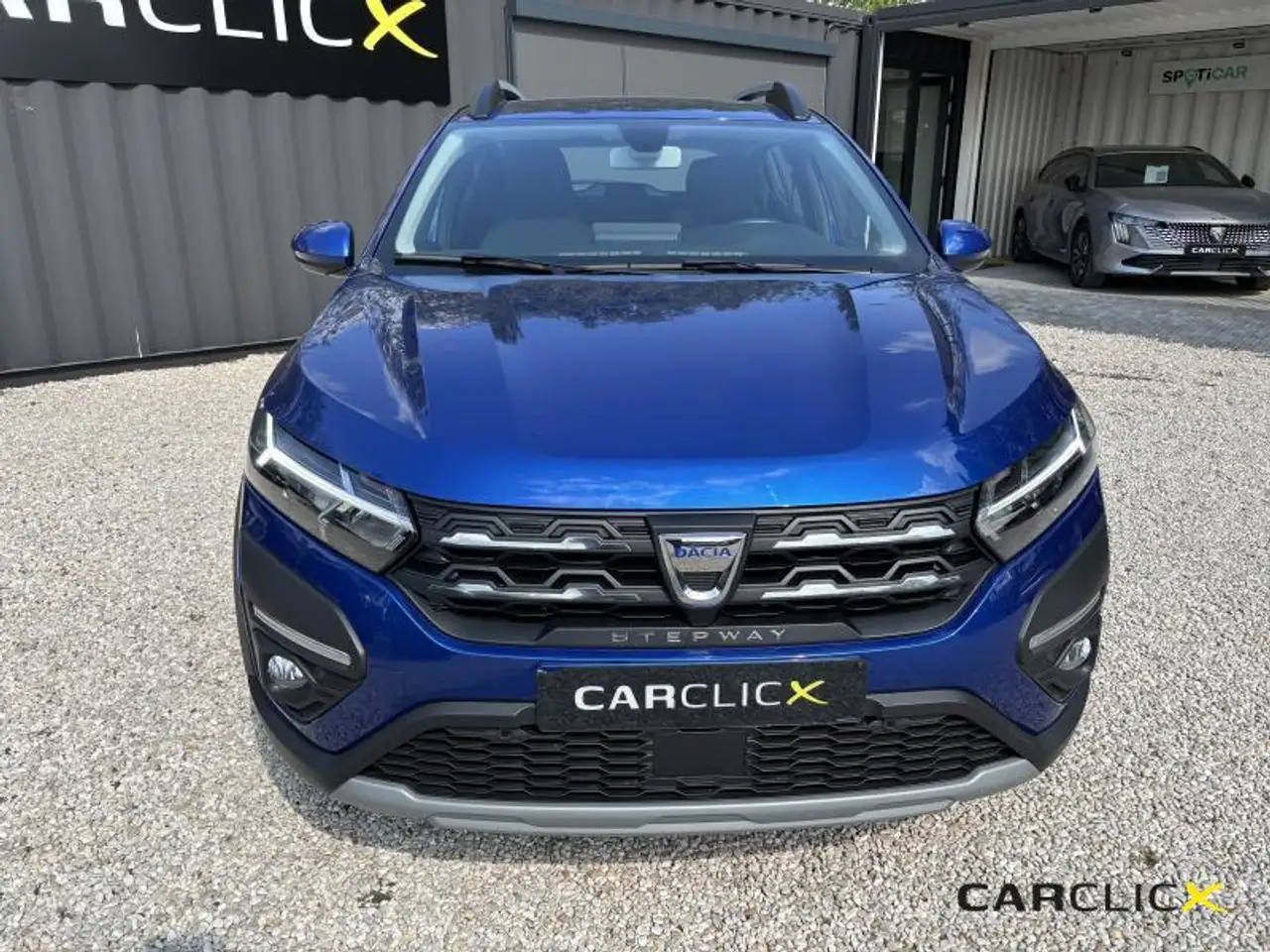 Dacia Sandero Stepway*DAB*Camera*Carplay*Clim* 8