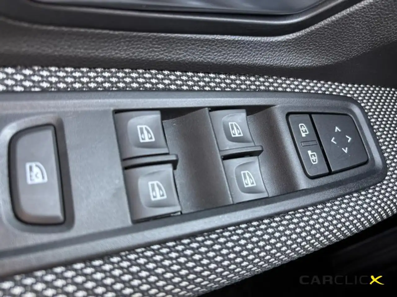 Dacia Sandero Stepway*DAB*Camera*Carplay*Clim* 16