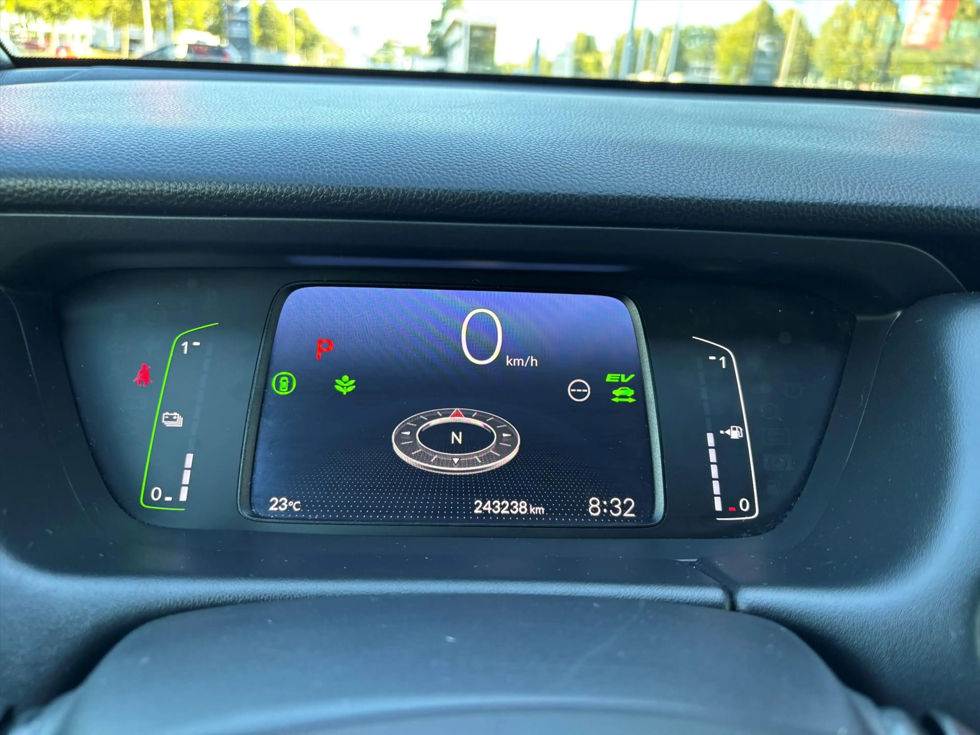 Honda Jazz 1.5 e:HEV Hybrid Elegance | PDC | Apple+Android — photo 15