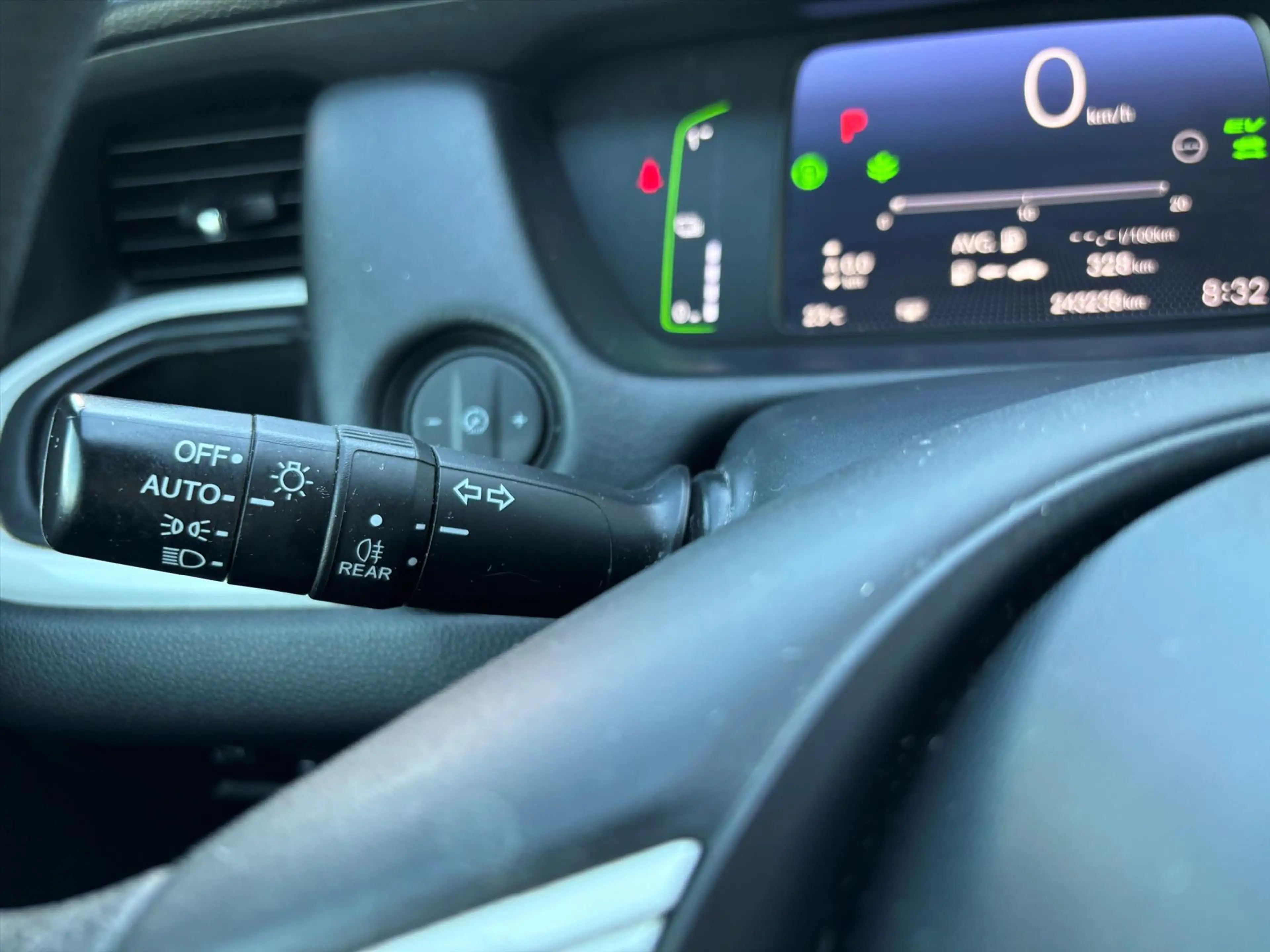 Honda Jazz 1.5 e:HEV Hybrid Elegance | PDC | Apple+Android — photo 12