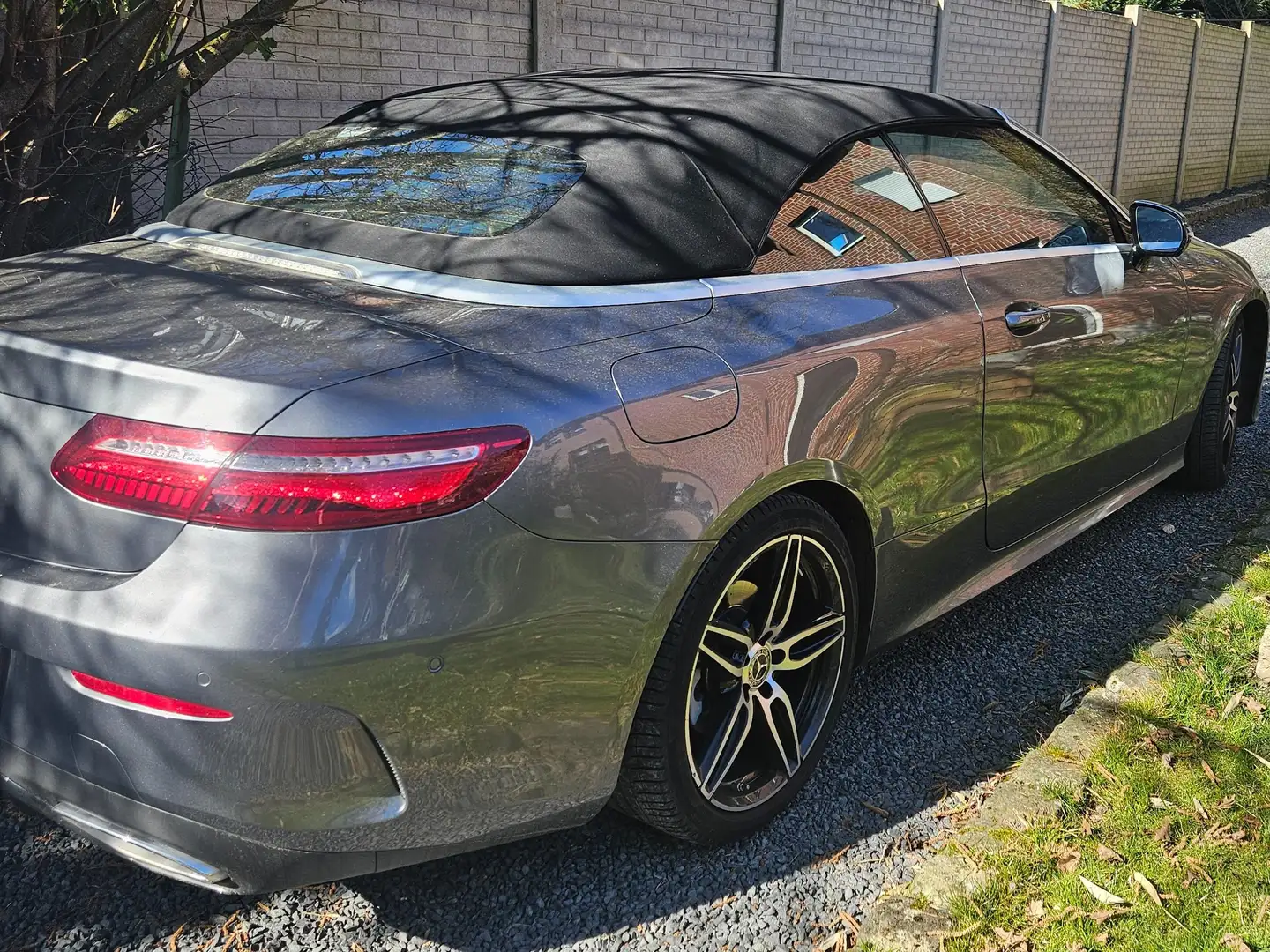 Mercedes-Benz E 300 E-Klasse+Cabrio+Diesel+d+Cabrio+9G-TRONIC+Avantgar Szürke - 2