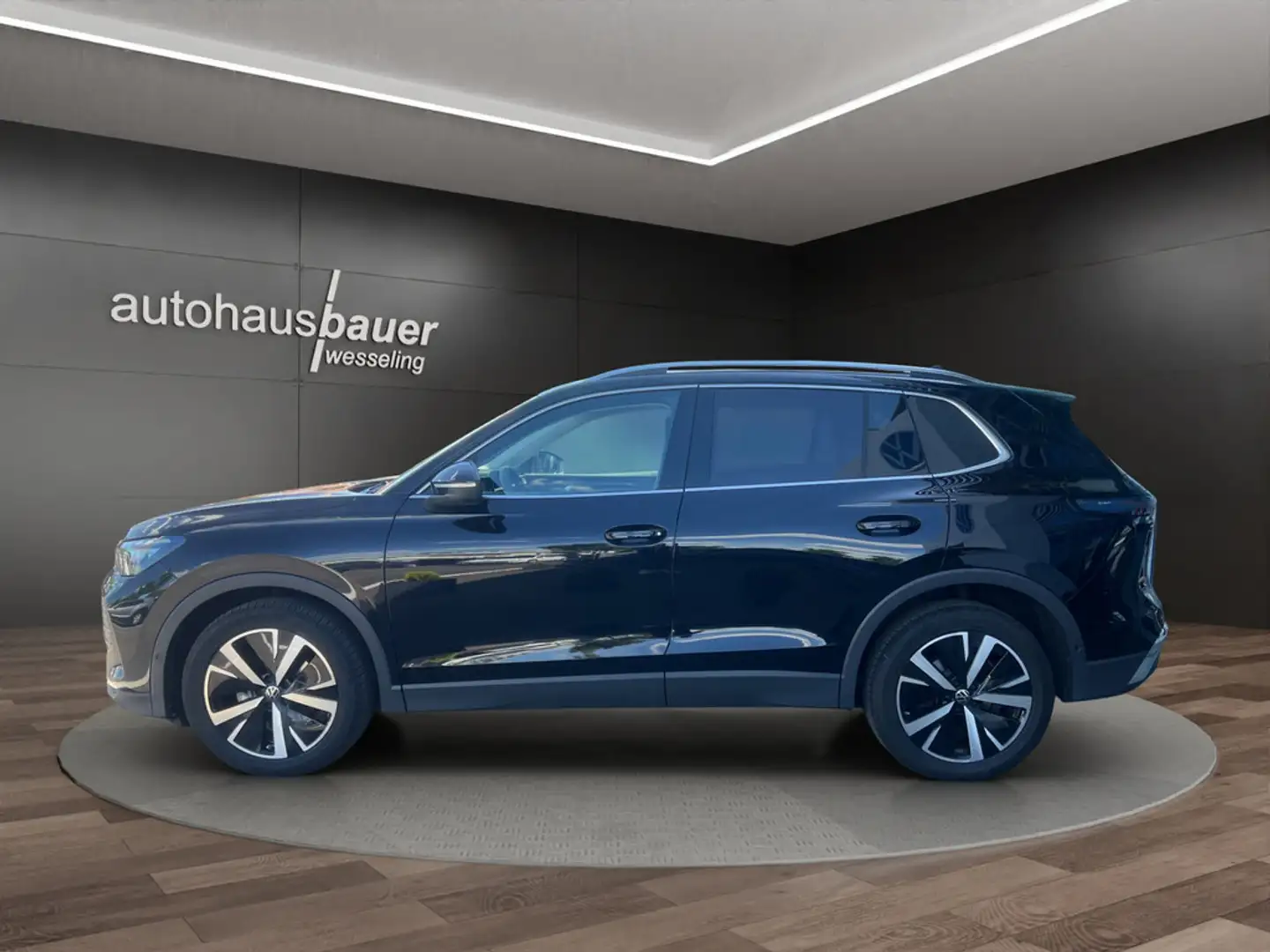 Volkswagen Tiguan 1.5 eTSI Elegance *IQLightHDMatrix,ACC,APP,3ZonenK Schwarz - 2