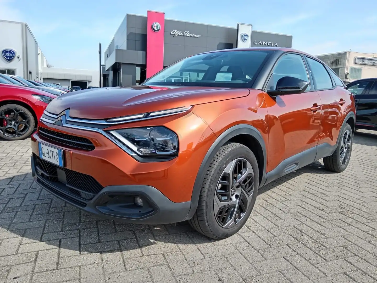 Citroen C4 BlueHDi 130 S&S EAT8 Feel Arancione - 1