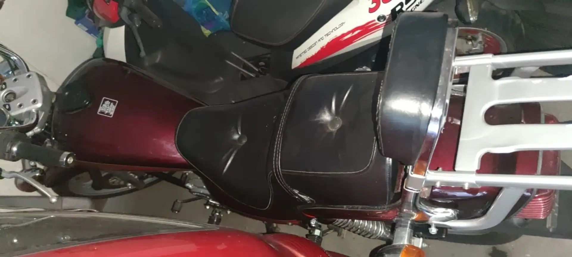 Hyosung GA 125 Cruise 125 Rouge - 2